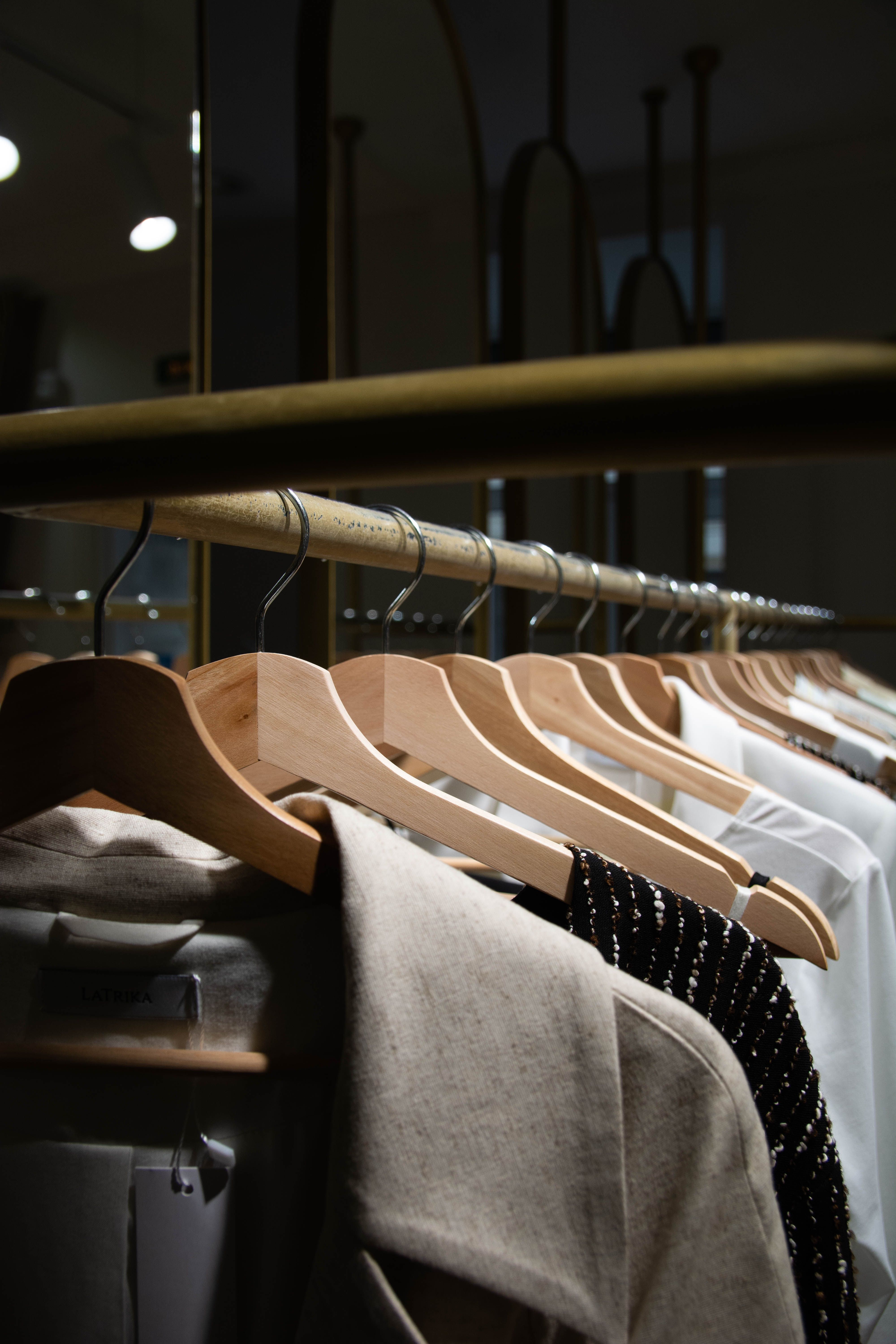 Kiton et le tailoring napolitain : pourquoi ça coûte si cher