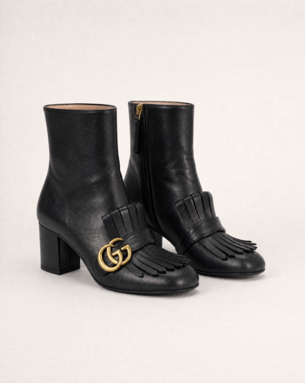 Bottines noires GG Marmont à franges – Gucci – T. 39
