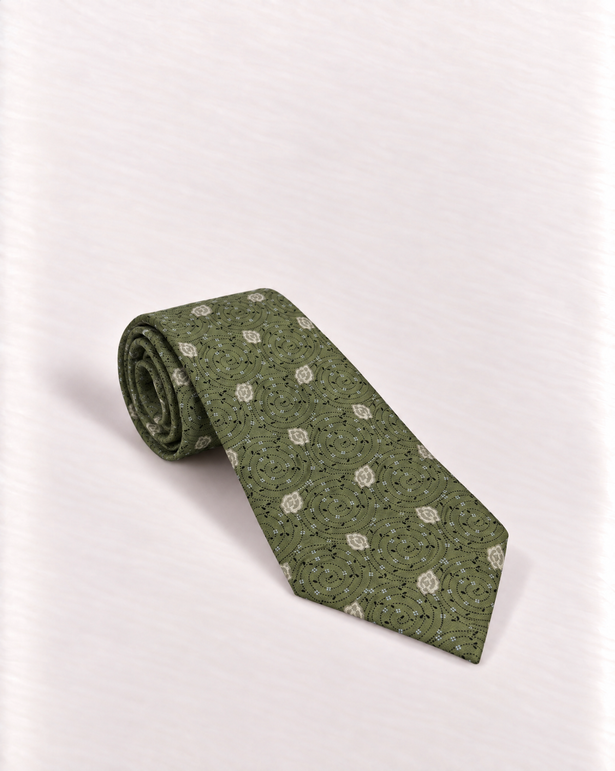 Cravate Balmain Paris vintage en soie vert olive-1