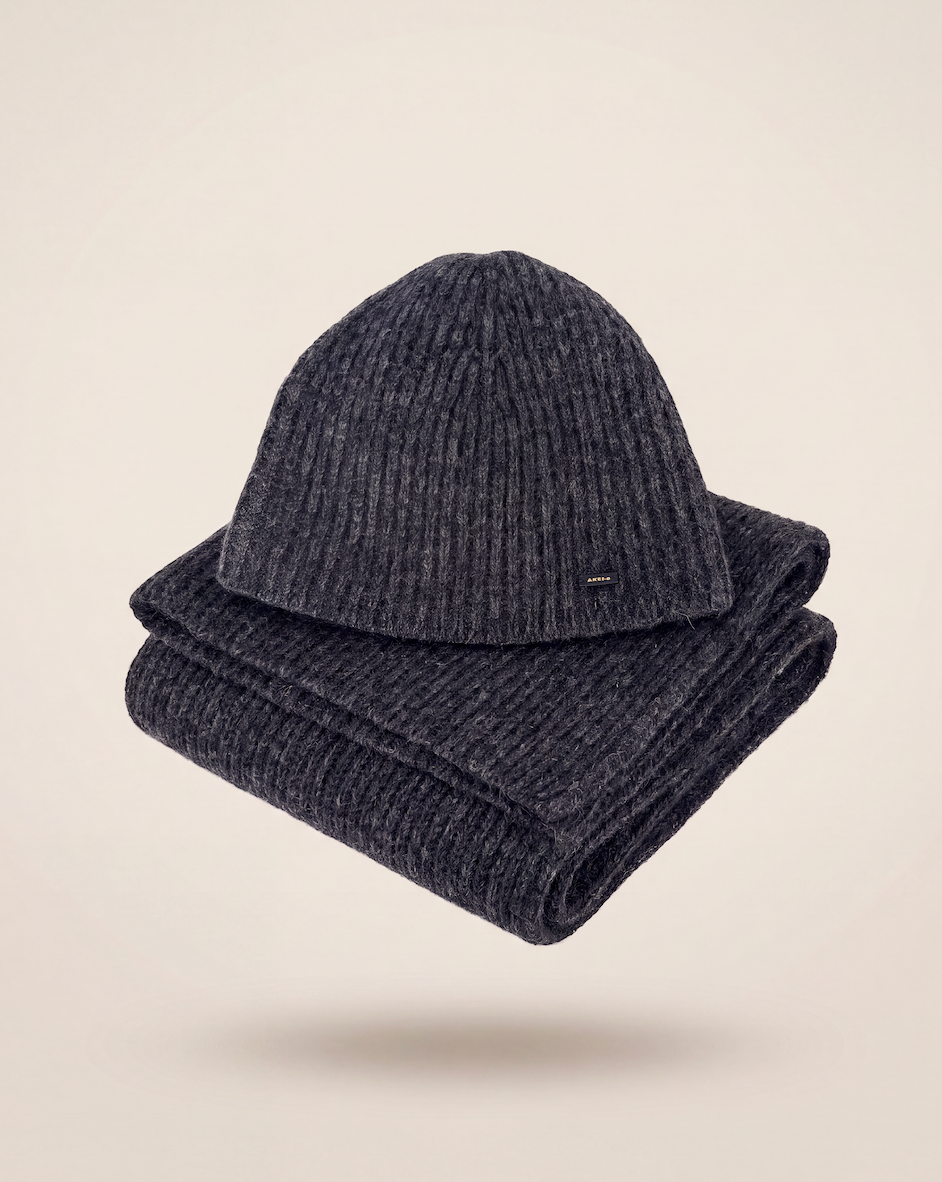 Ensemble Akris - Bonnet et écharpe en cachemire  gris anthracite