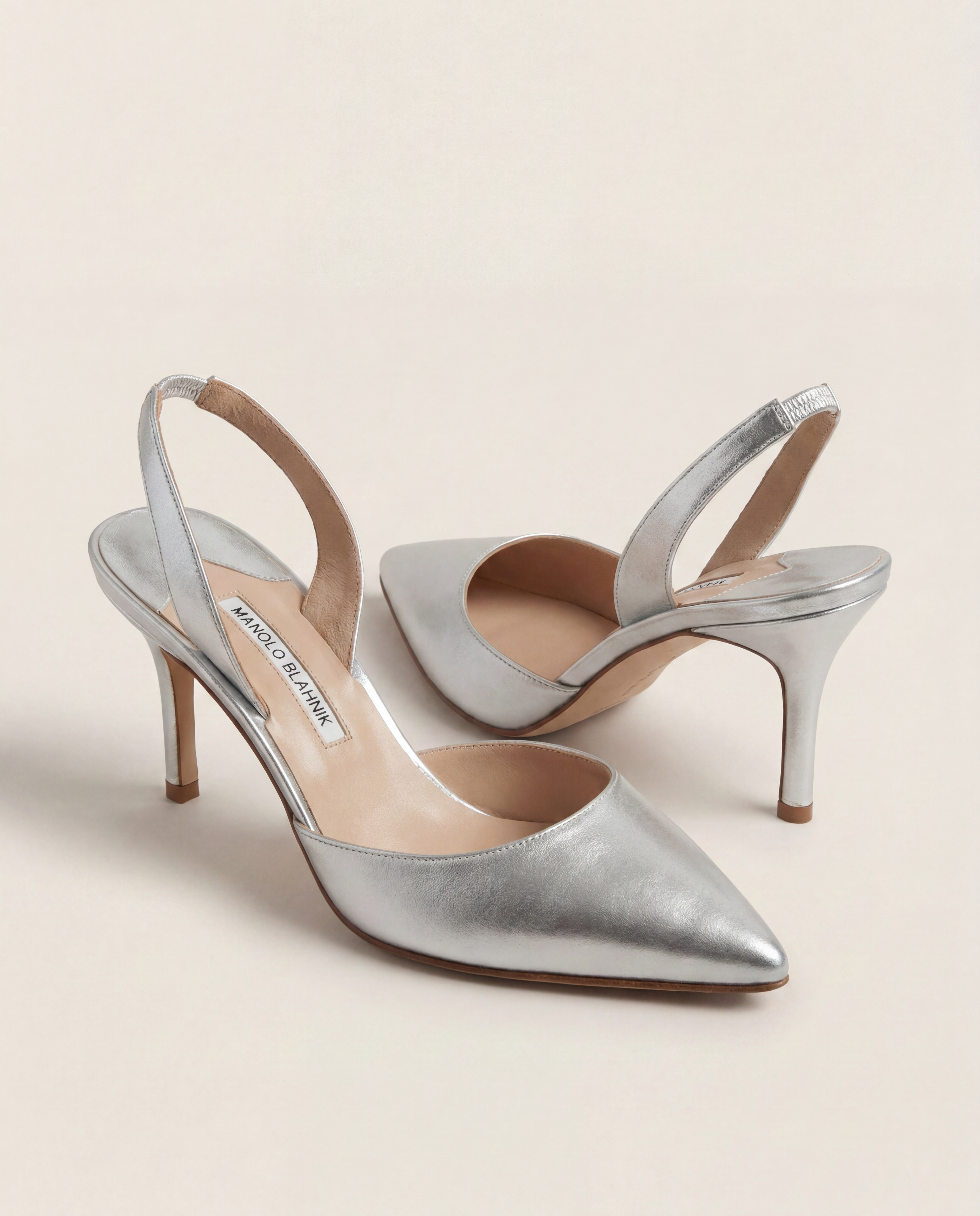 Escarpins Manolo Blahnik nappa agneau argenté bride arrière stiletto 70mm – T.42-1
