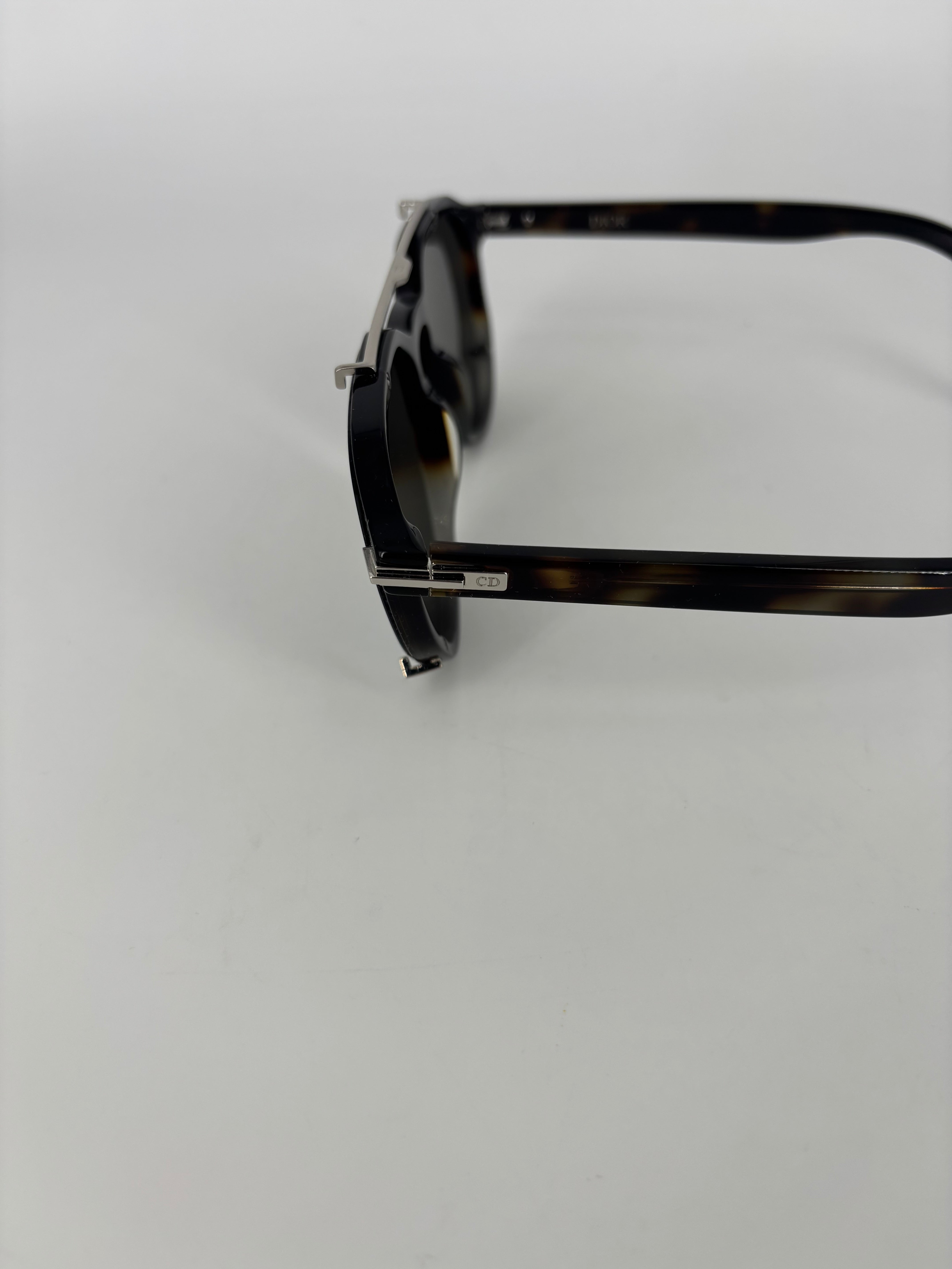 Lunettes de soleil Dior DiorBlackSuit RI acétate noir forme pantos-8