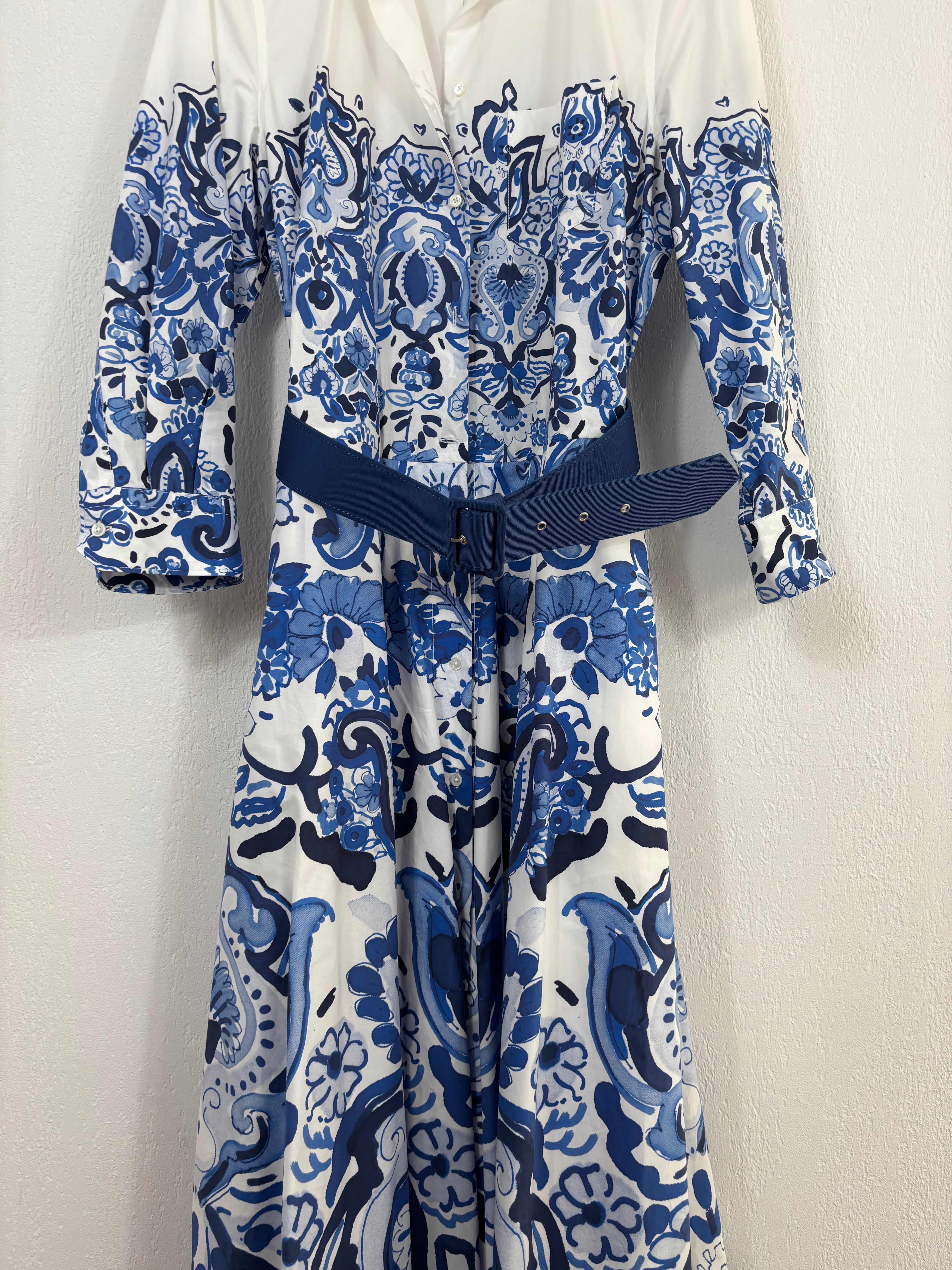 Robe Sara Roka en coton imprimé bleu et blanc – Taille 42-5