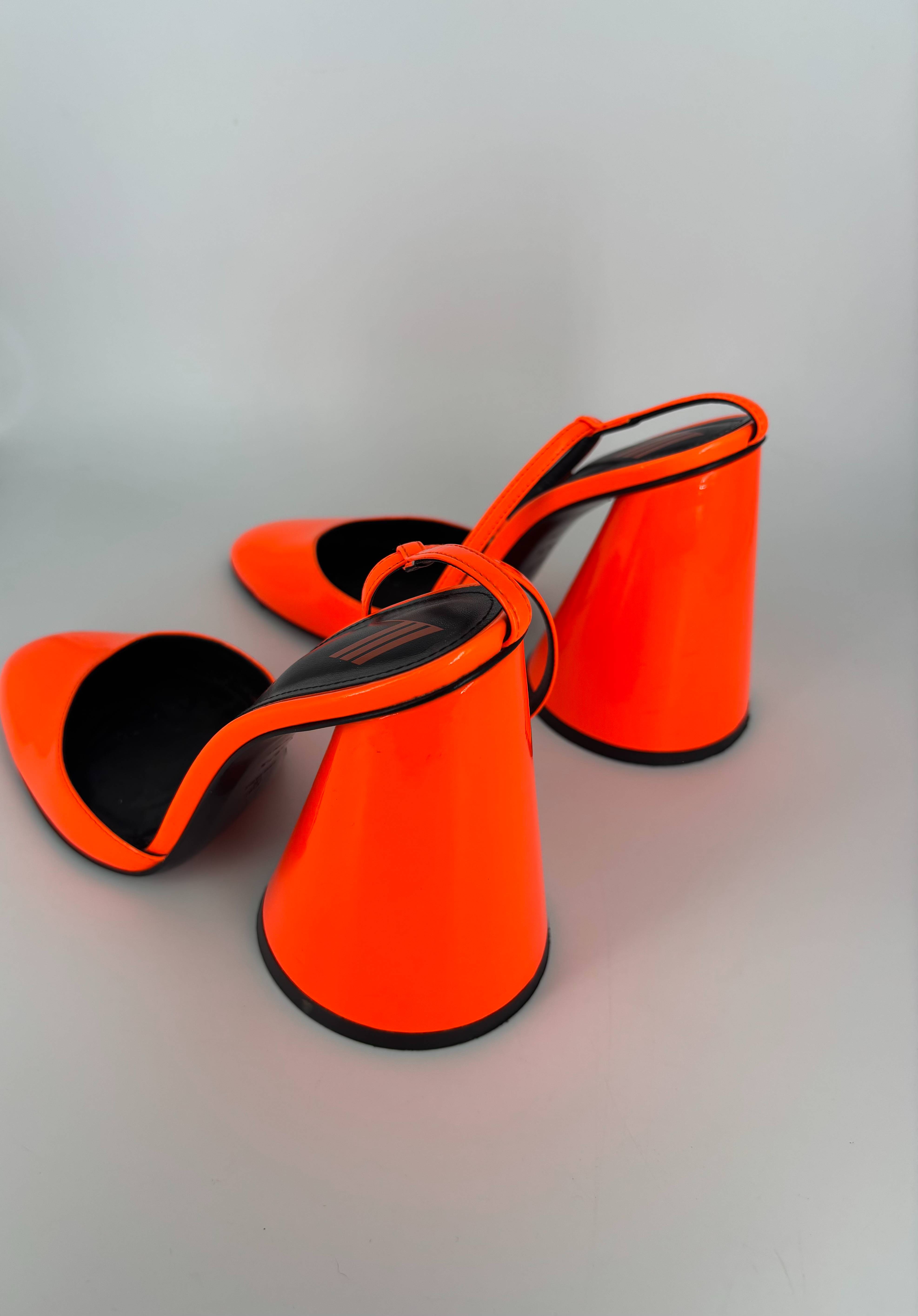 Escarpins Luz en cuir verni orange - The Attico - Taille 37,5-4