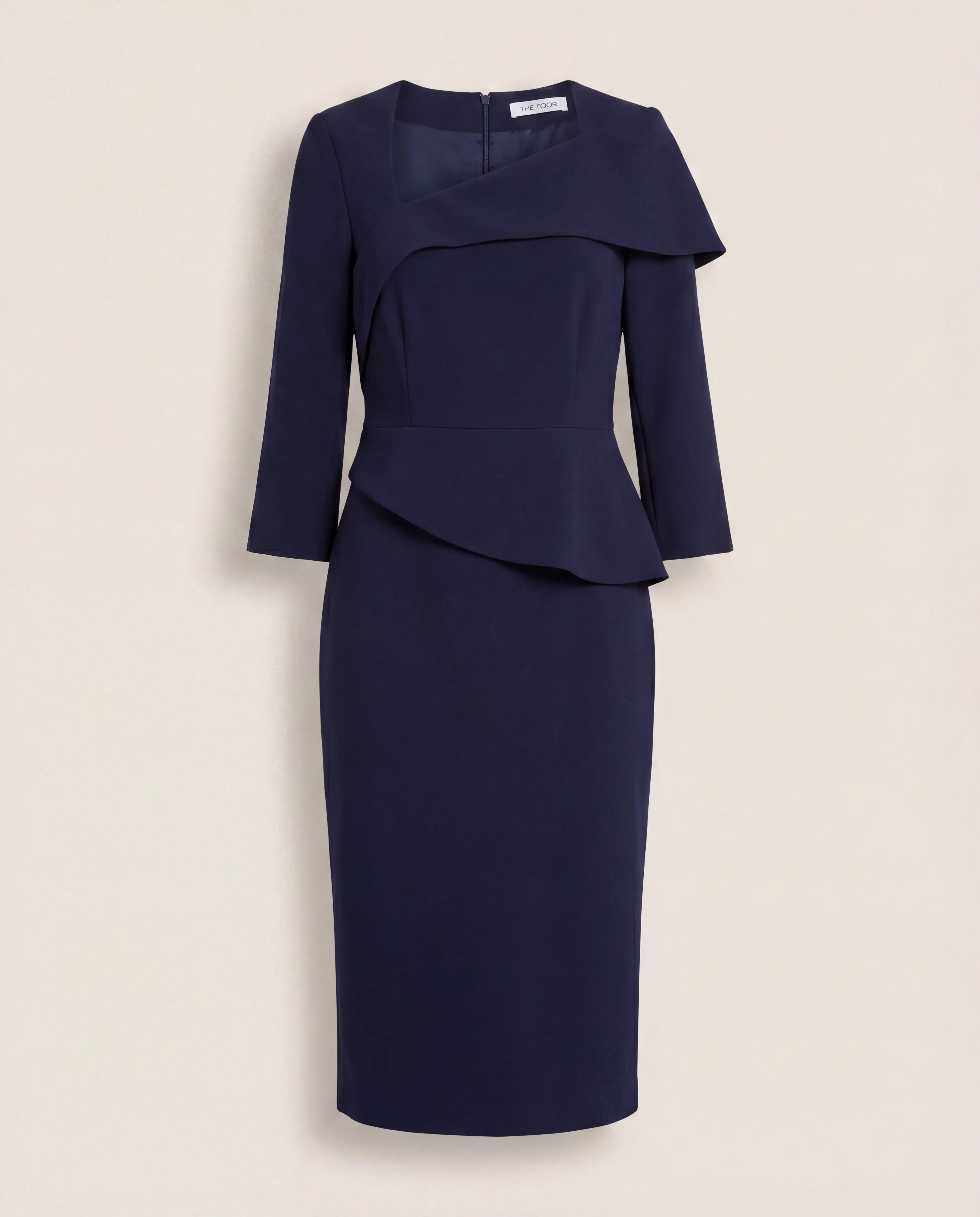 Robe Ceretto bleu marine à volant asymétrique – The Fold – Taille 38 The Fold