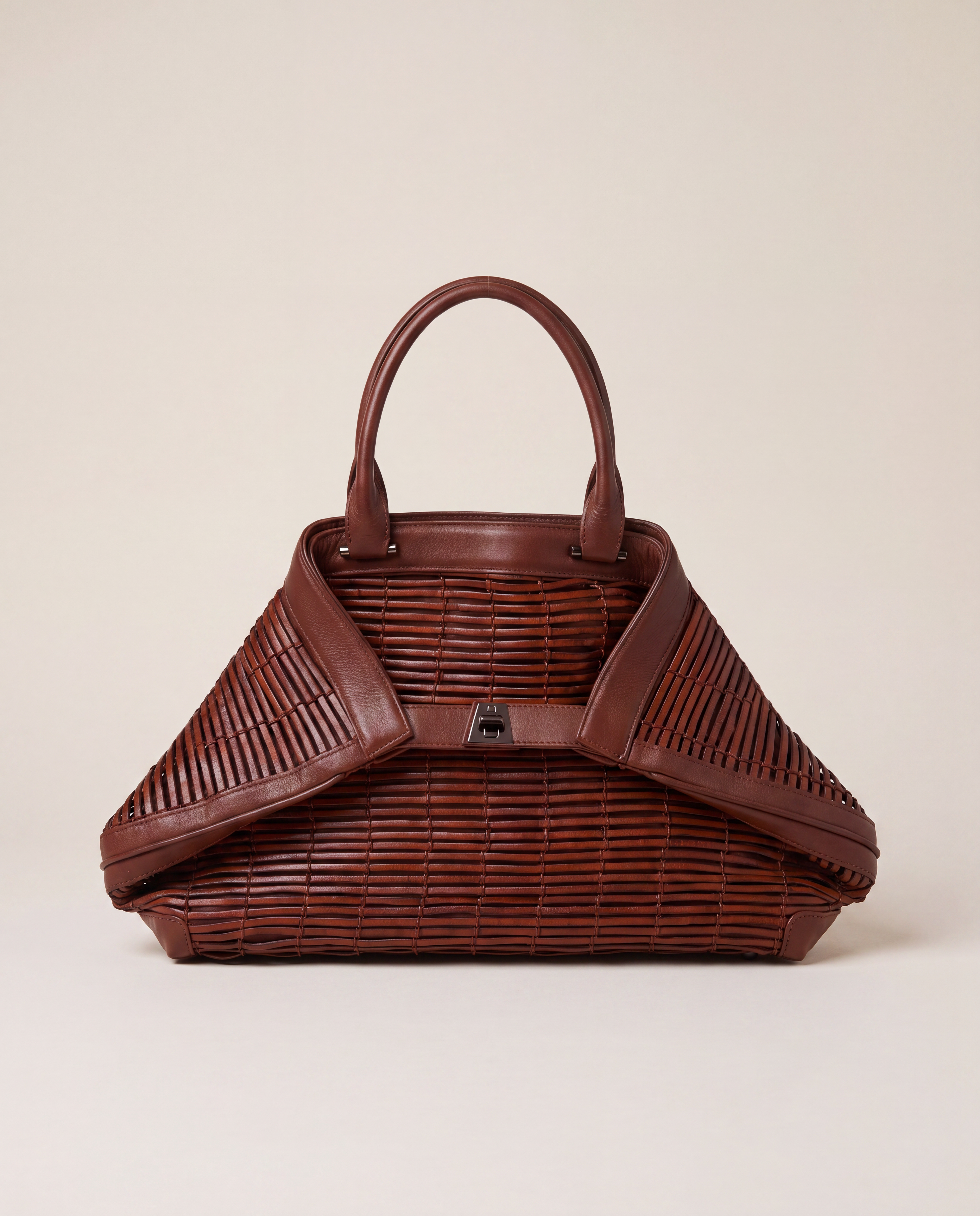 Sac Akris Allega cuir tressé marron quincaillerie gun metal