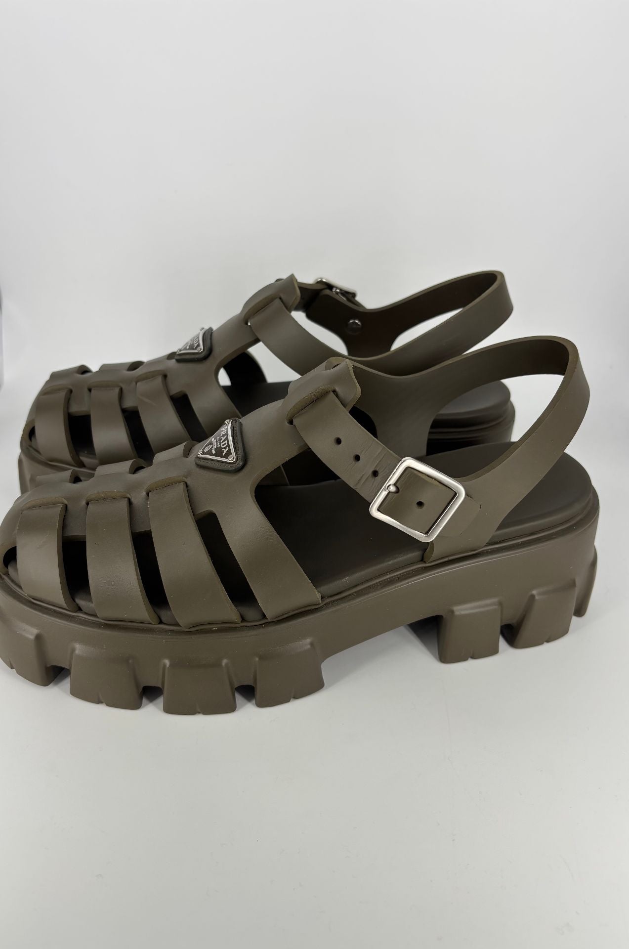 Sandales Monolith Gomme EVA kaki militaire – Prada – T. 41-4