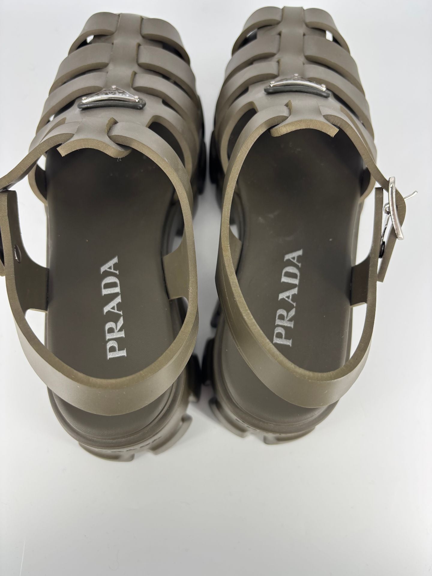 Sandales Monolith Gomme EVA kaki militaire – Prada – T. 41-7
