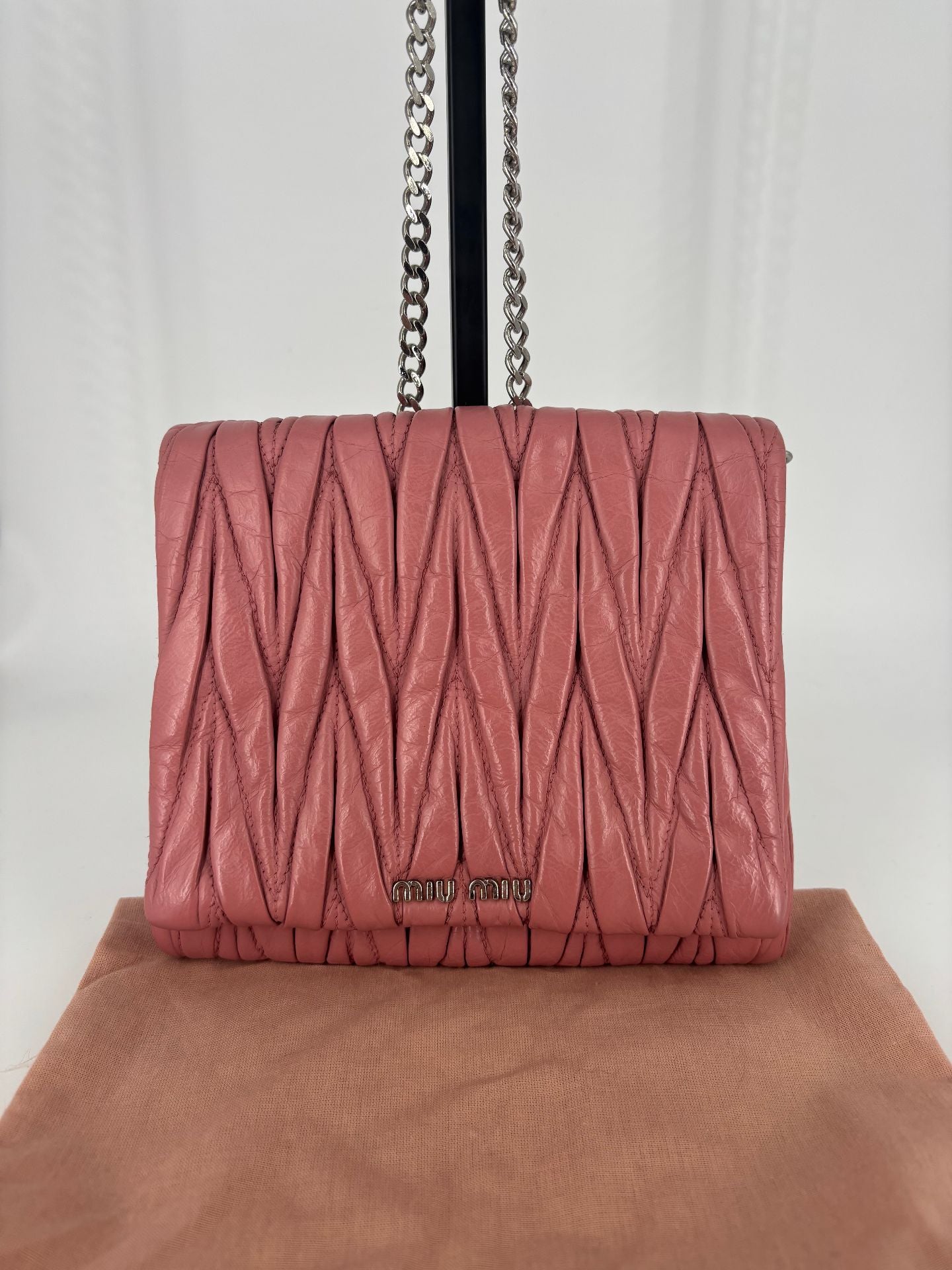 Miu Miu – Mini Sac Nappa Matelassé Rose Framboise-8