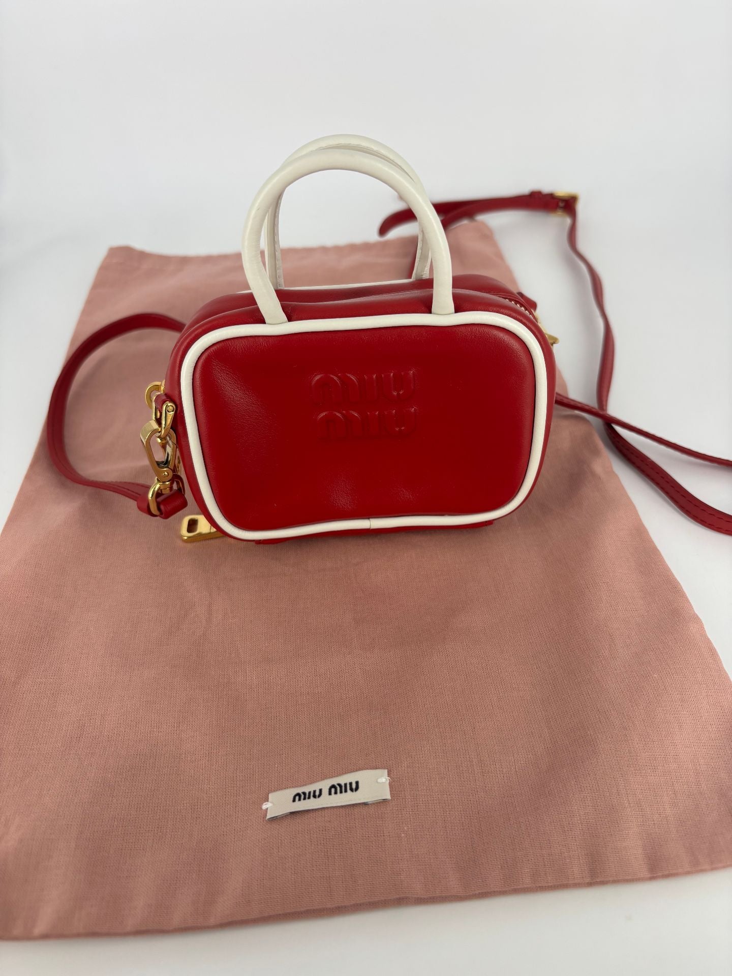 Miu Miu – Micro-bag Beau cuir de veau rouge-4