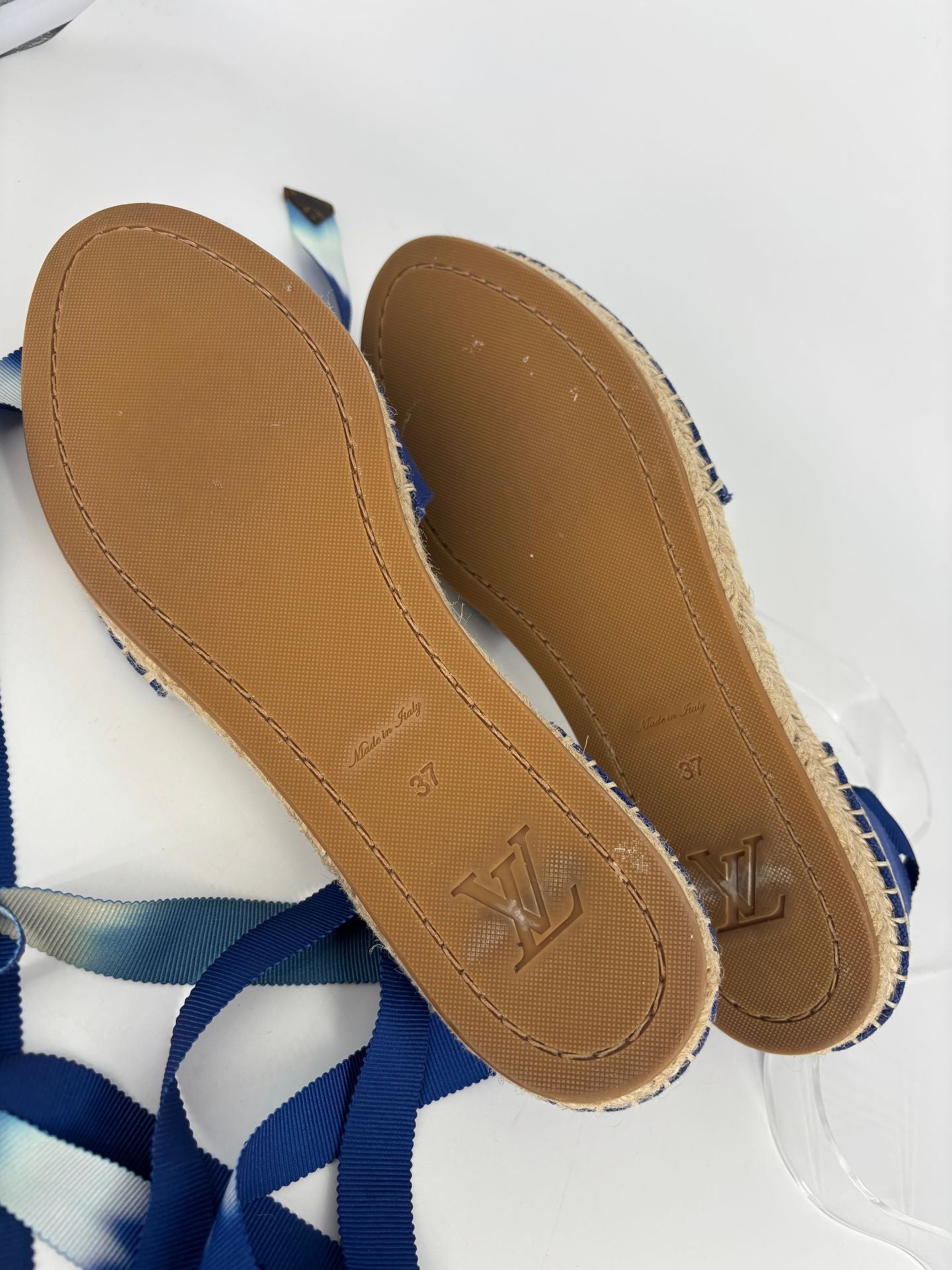 Louis Vuitton – Espadrilles Starboard toile bleue monogramme – P.37-9