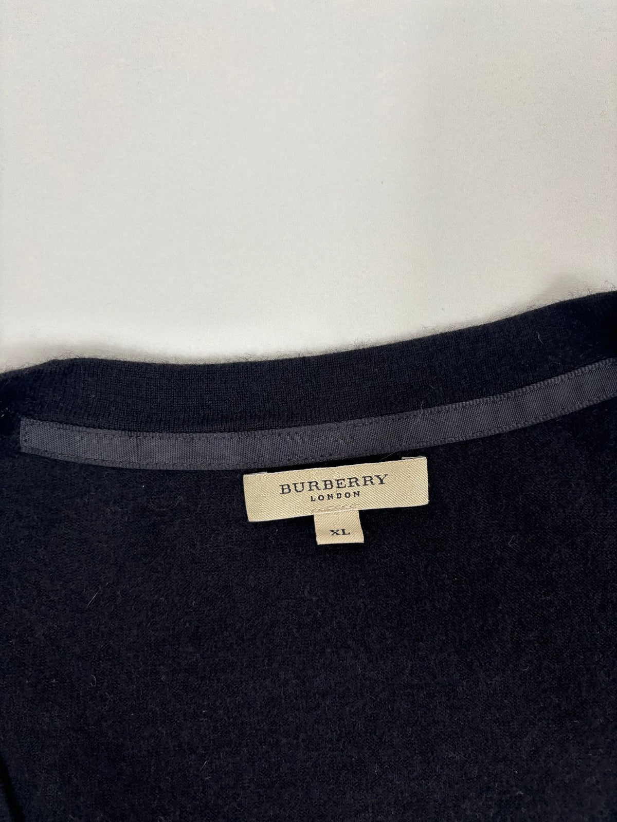 Gilet Burberry London cachemire noir maille torsadée – Taille XL-5