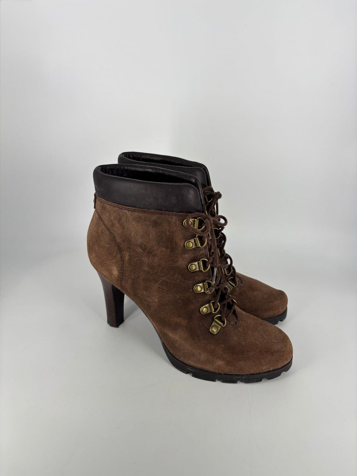 Bottines Lauren Ralph Lauren Darby daim marron à talon – Pointure 36-5