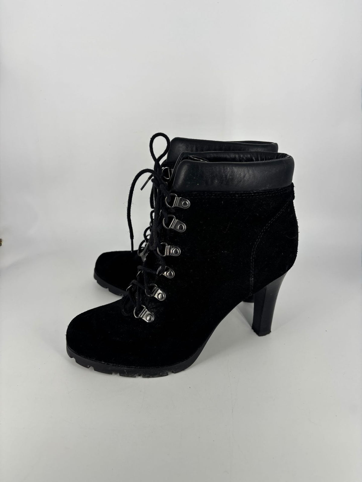 Bottines Lauren Ralph Lauren Darby en daim noir à talon – Pointure 36-3