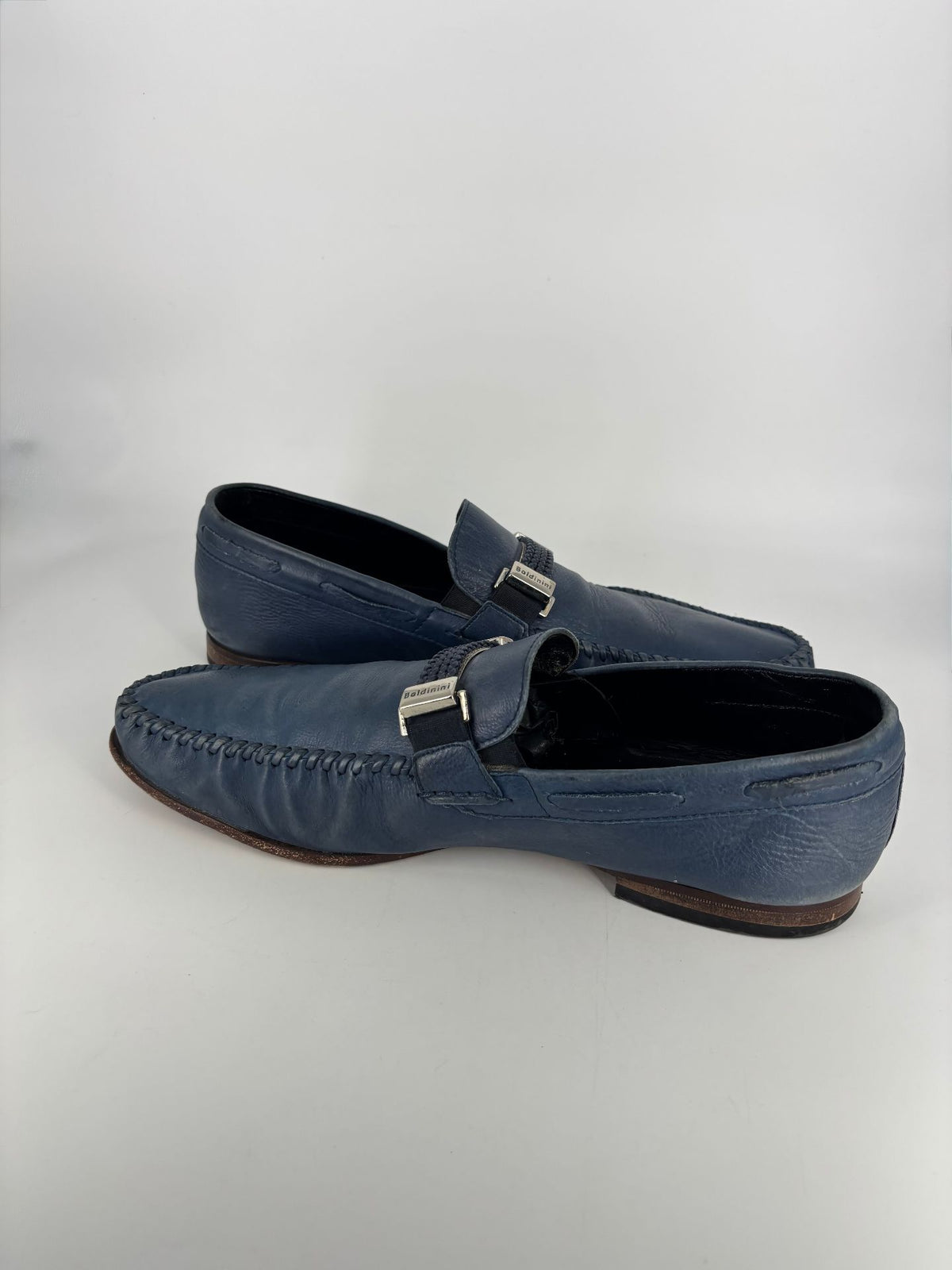 Mocassins Baldinini cuir bleu bride tressée siglée – Pointure 43-9