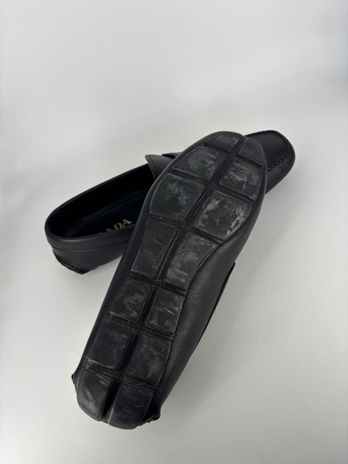 Mocassins Prada cuir Saffiano noir driver penny – Pointure 43-8