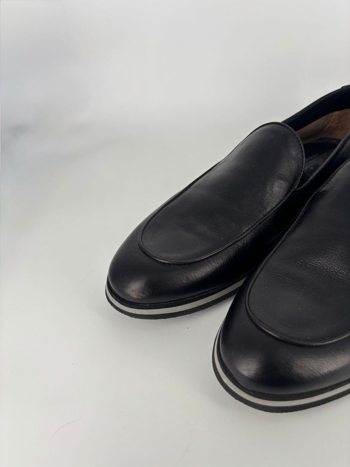 Mocassins Baldinini en cuir lisse noir semelle bicolore – Pointure 43-3