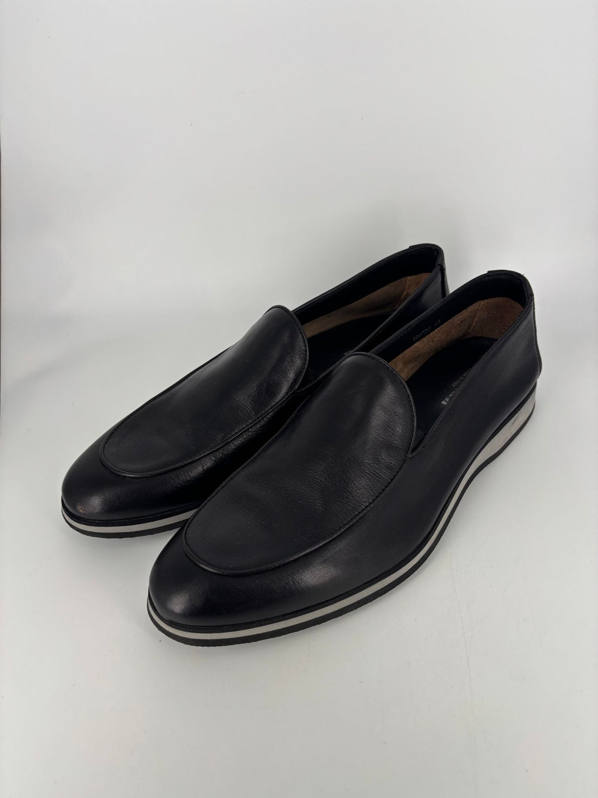 Mocassins Baldinini en cuir lisse noir semelle bicolore – Pointure 43-12