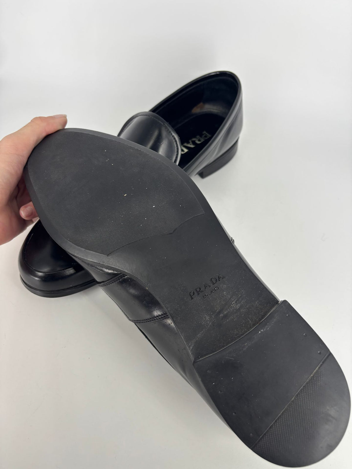 Monolith Sandalen aus EVA-Gummi in Militär-Khaki – Prada – Gr. 41-11
