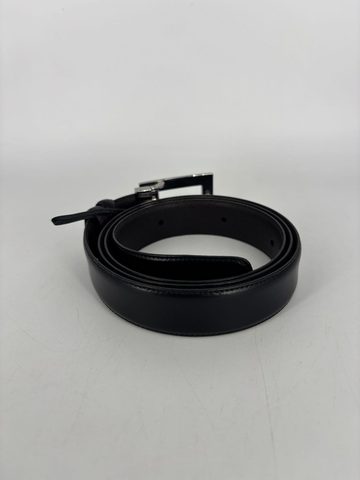 Ceinture Dunhill en cuir noir boucle argentée texturée – Taille 110-5