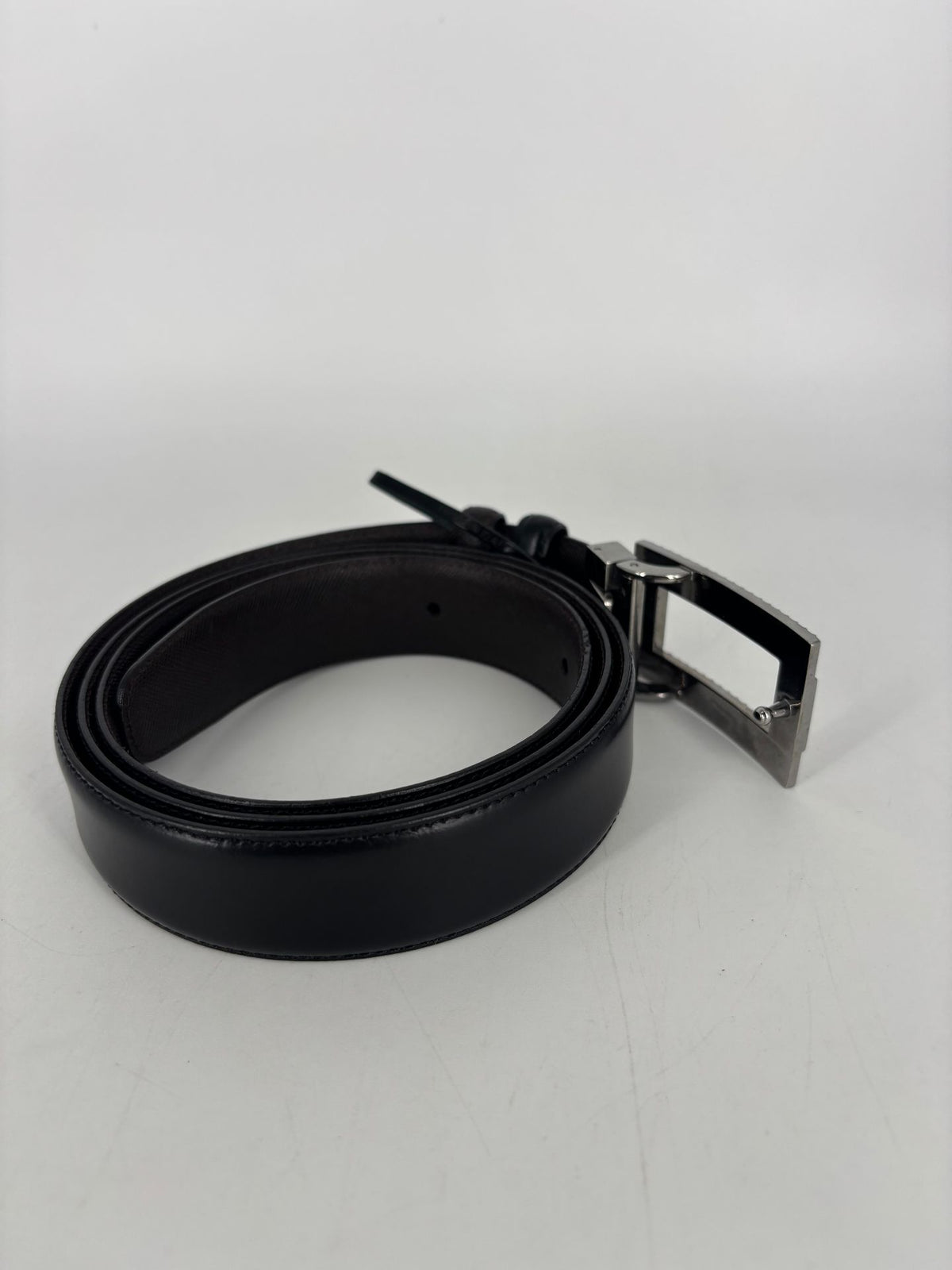 Ceinture Dunhill en cuir noir boucle argentée texturée – Taille 110-6