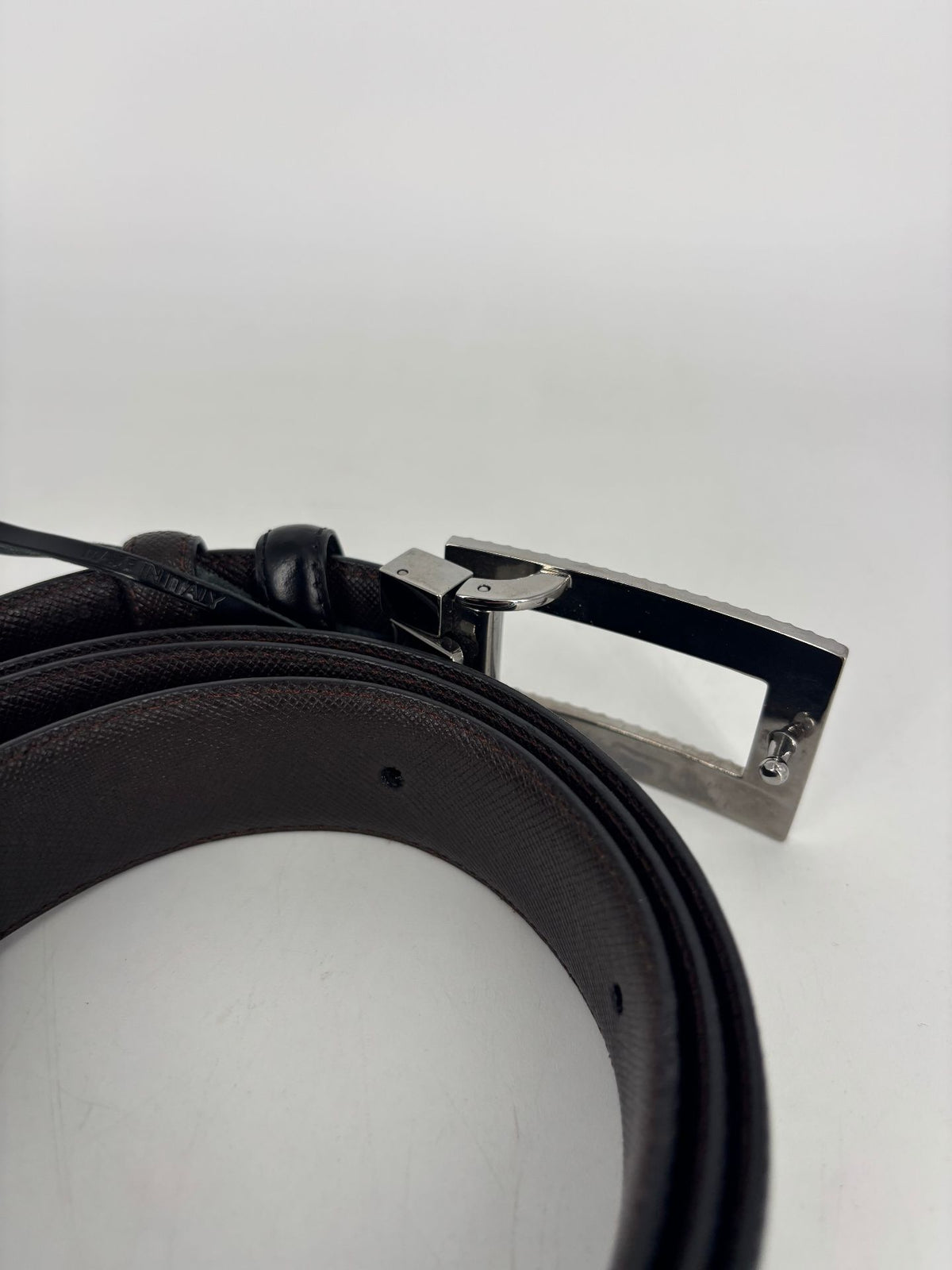 Ceinture Dunhill en cuir noir boucle argentée texturée – Taille 110-7