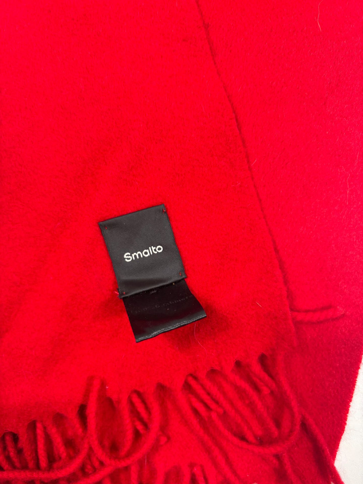 Écharpe Smalto en 100 % cachemire rouge à franges-3