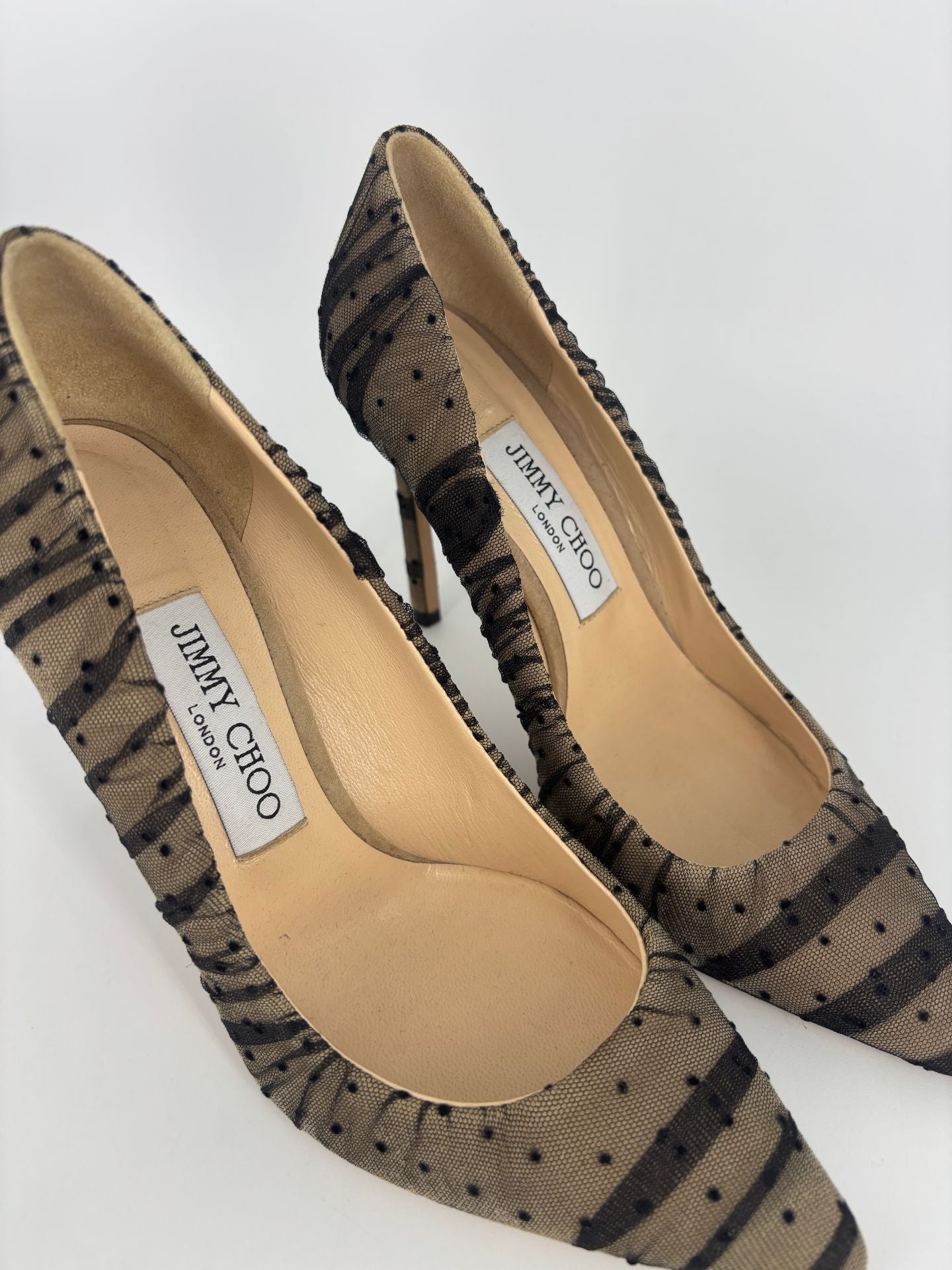 Escarpins Jimmy Choo Romy tulle plumetis noir fond chair – P.36 – Parfait état-4