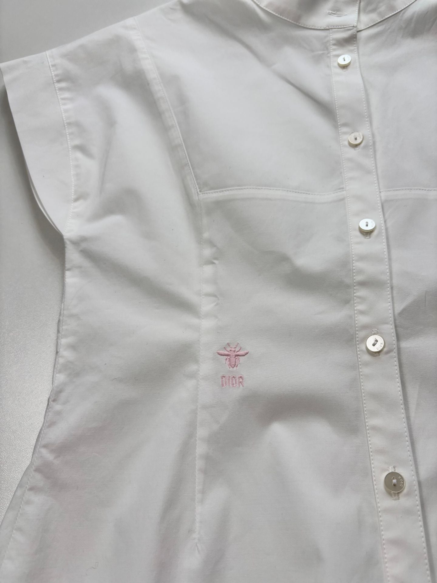 Chemise blanche Dior enfant abeille brodée rose – 10 ans-2