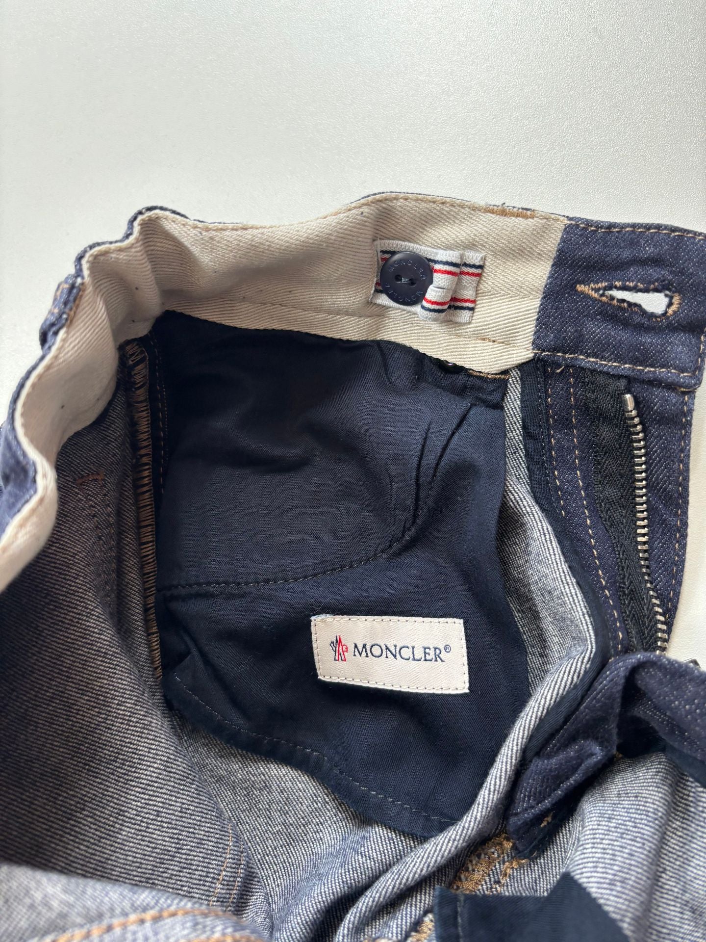 Jean Moncler enfant denim bleu marine indigo patch logo – Taille 10 ans-7