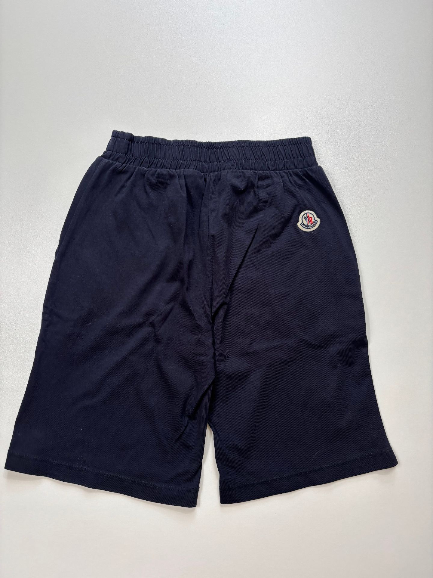 Short Moncler enfant molleton coton bleu marine patch logo – Taille 10 ans-3