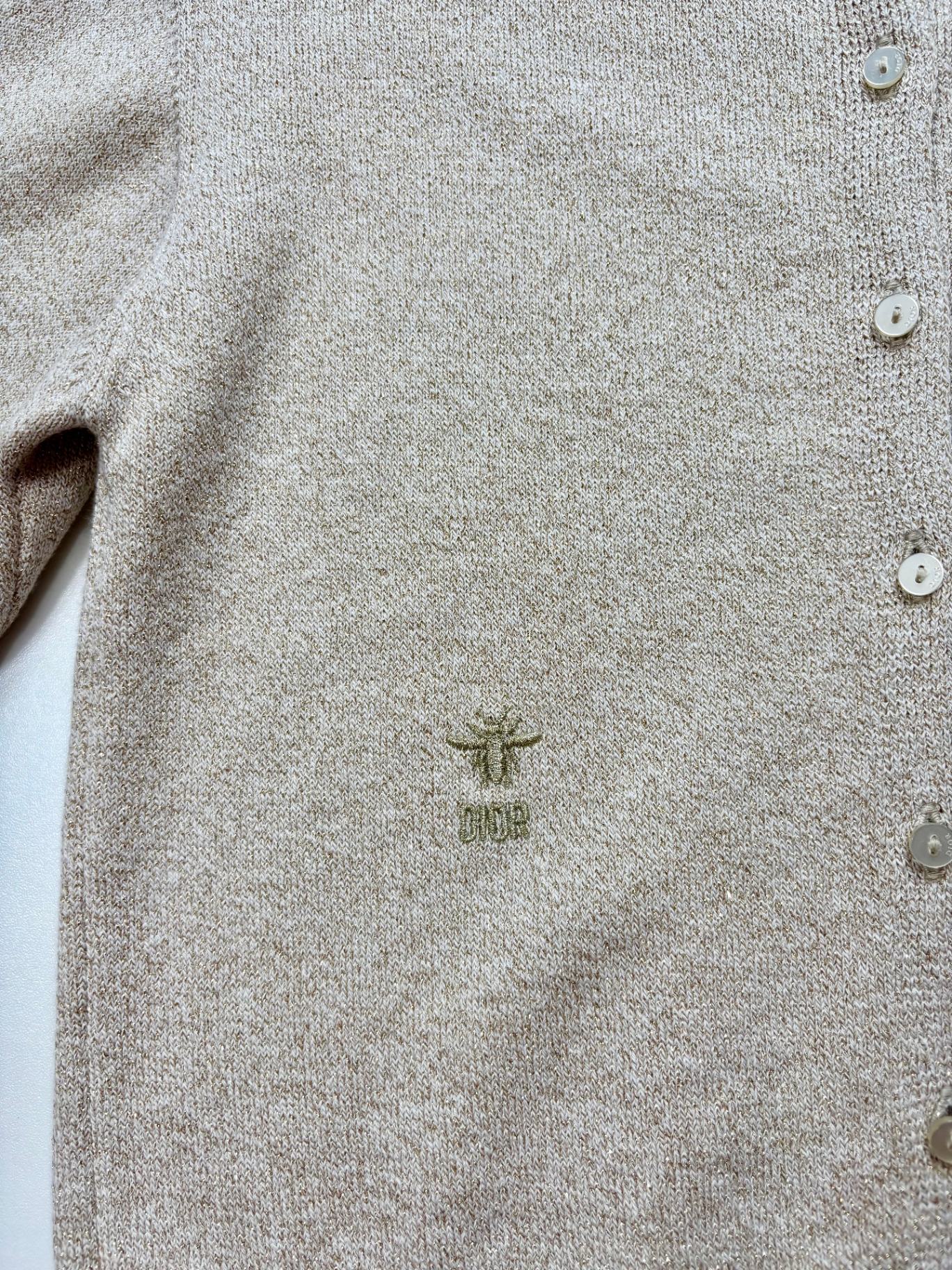 Cardigan Dior enfant coton doré abeille brodée boutons blancs – Taille 10 ans-5