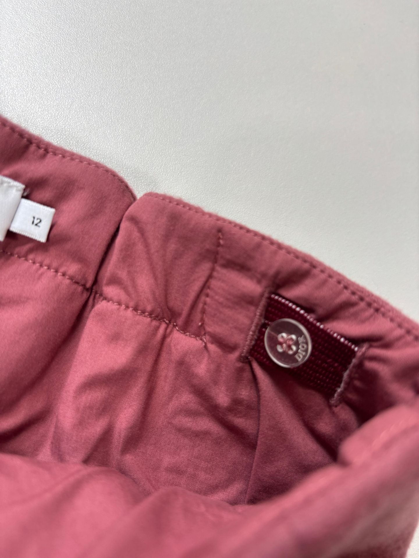 Ensemble Dior enfant caban croisé + jupe trapèze vieux rose – boutons dorés abeille – 12 ans-10