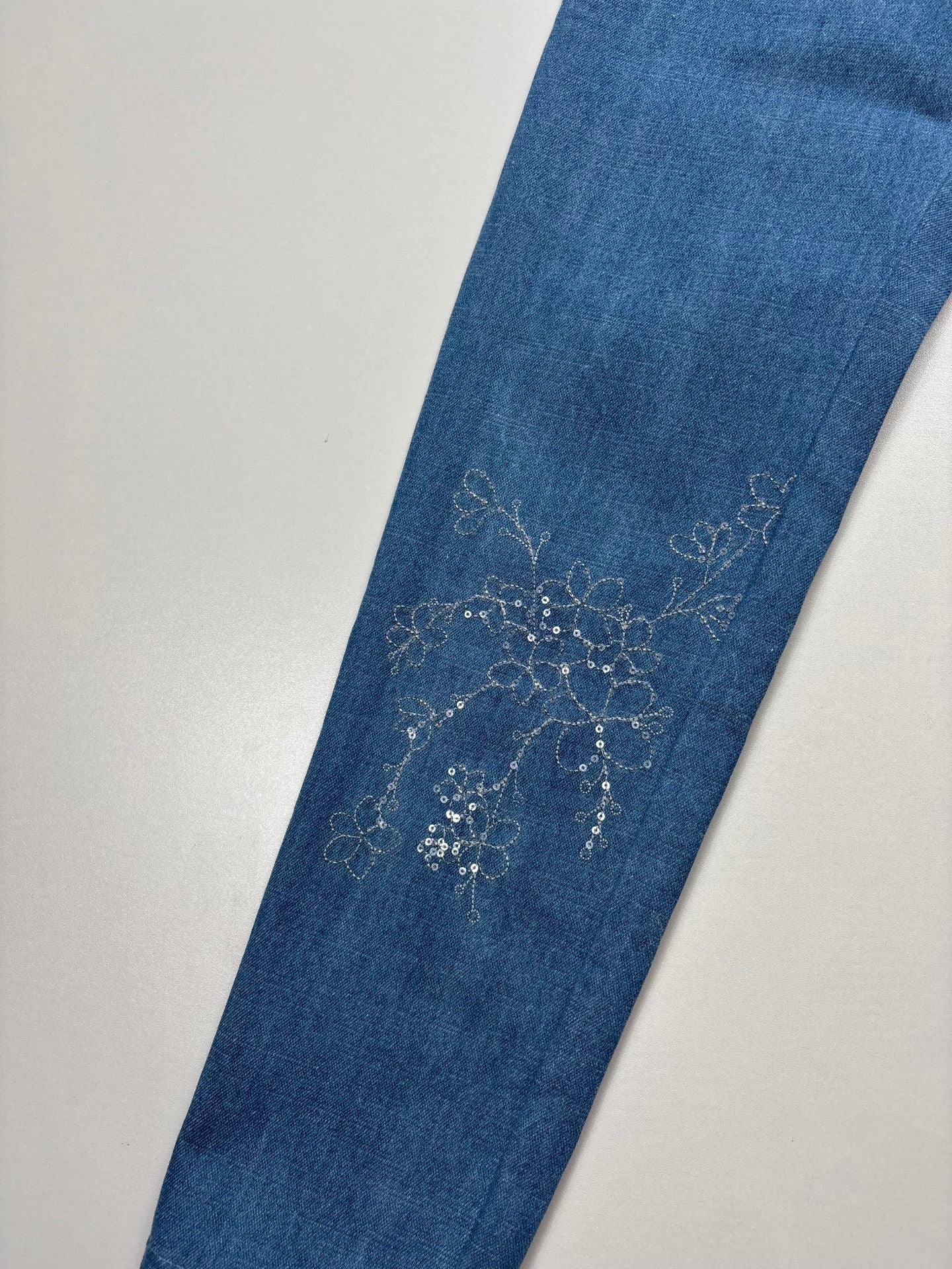 Ensemble jean Dior enfant broderies florales dorées – veste + pantalon – 10 ans-14
