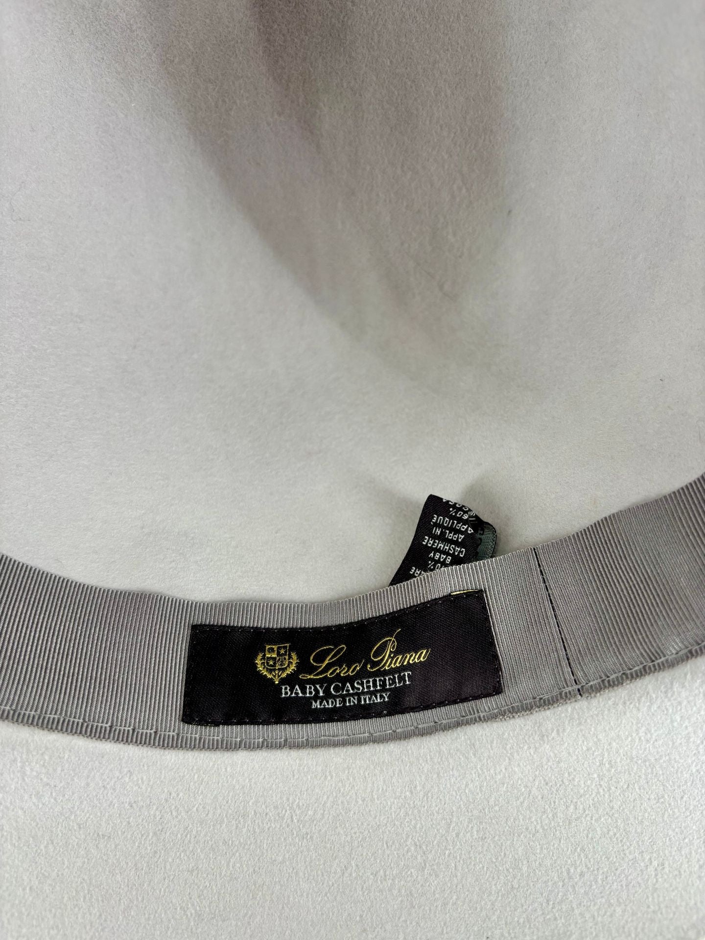 Chapeau Loro Piana feutre poil de lièvre cachemire beige ruban gros-grain-7