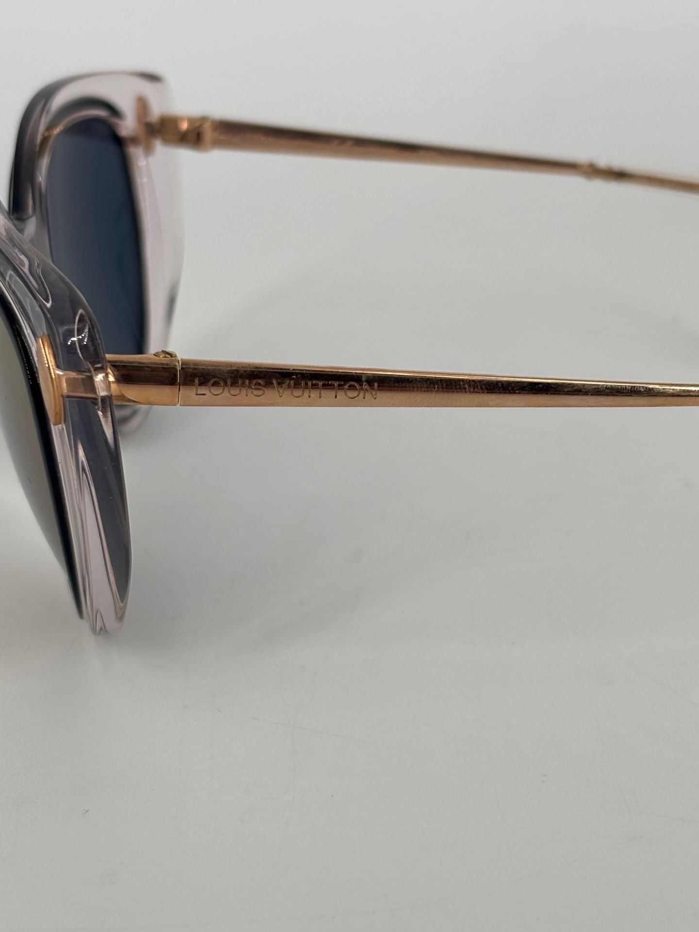 Lunettes de soleil Louis Vuitton cat-eye métal rose gold verres miroir-4