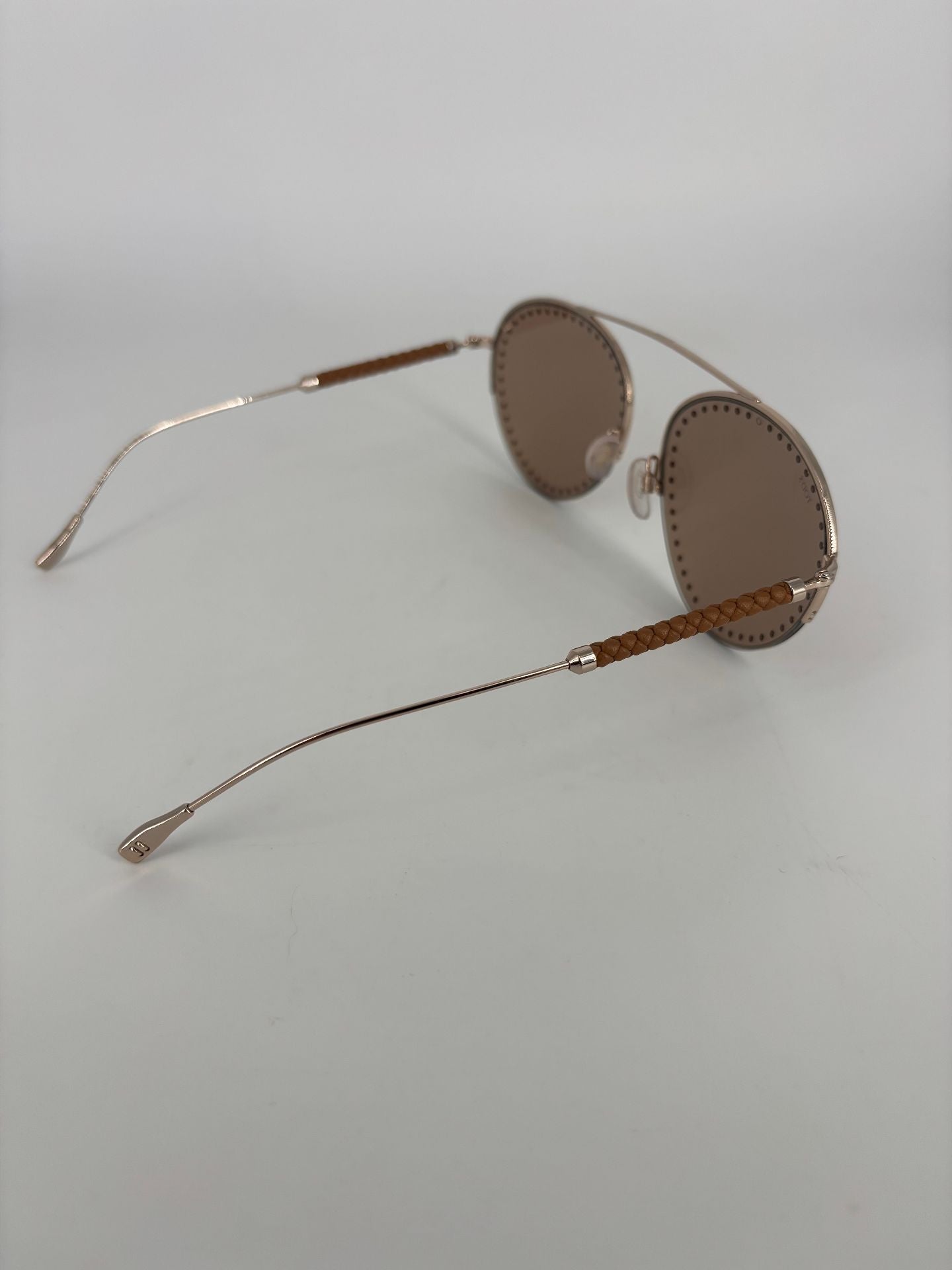 Lunettes de soleil Tod's forme goutte métal galvanisé branches cuir tressé-6
