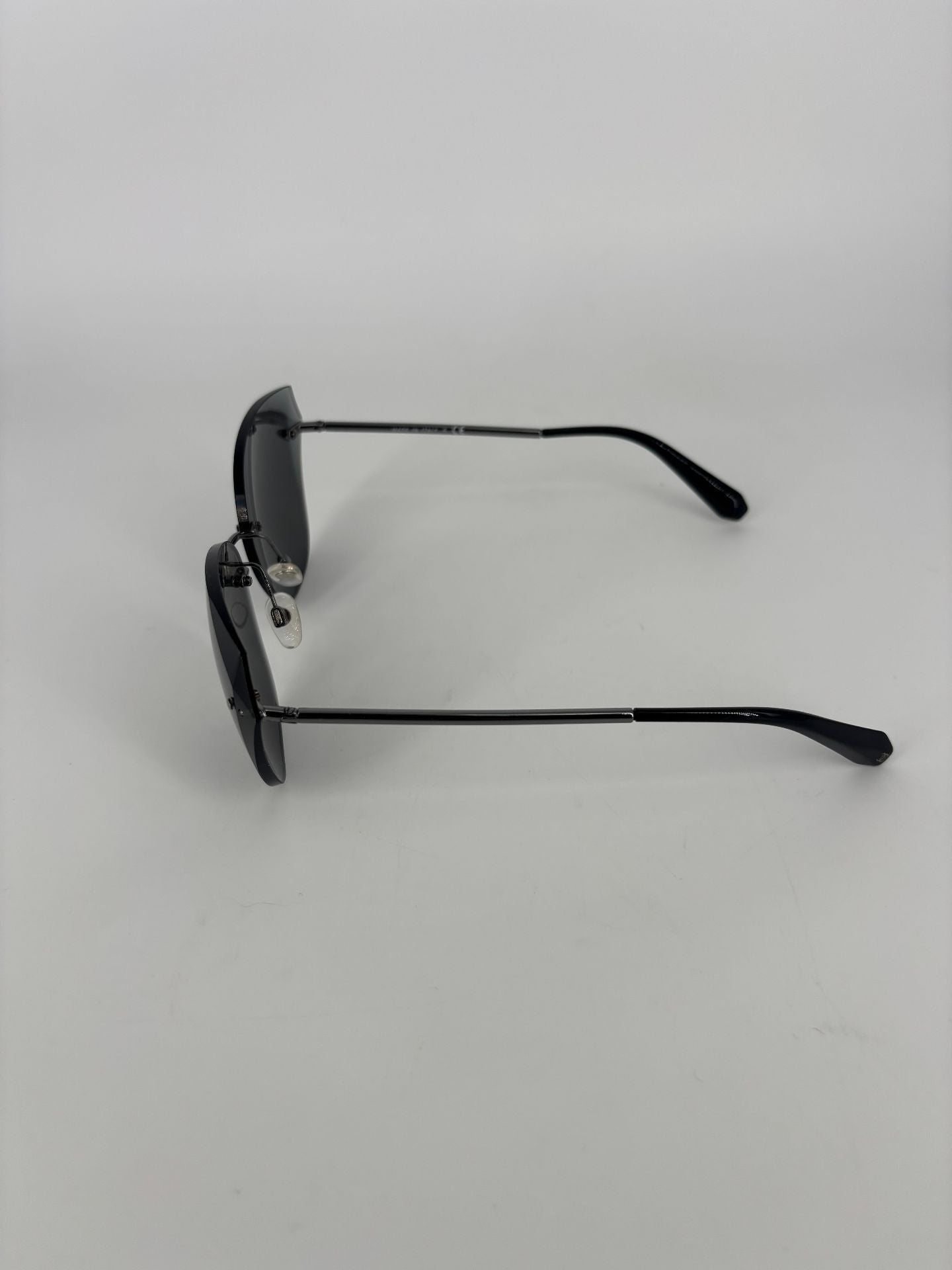 Lunettes de soleil Chanel sans monture métal gunmetal verres miroir gris-3