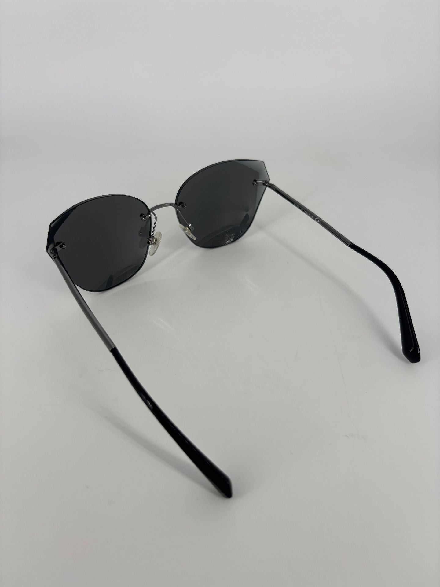Lunettes de soleil Chanel sans monture métal gunmetal verres miroir gris-4