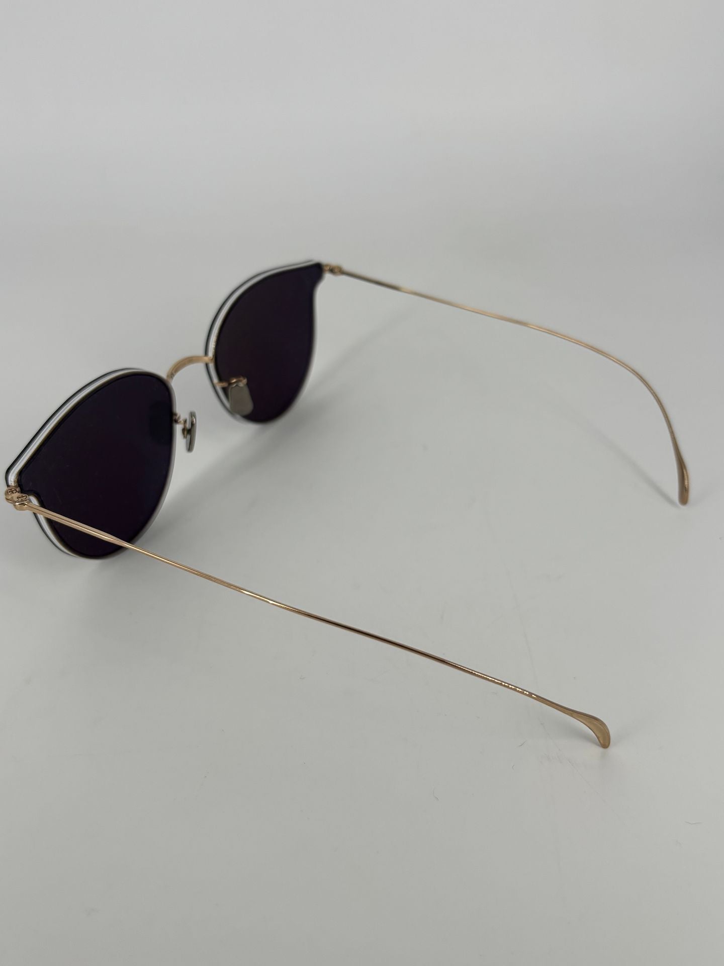 Lunettes de soleil Eyevan 7285 sans monture métal doré bord blanc-3