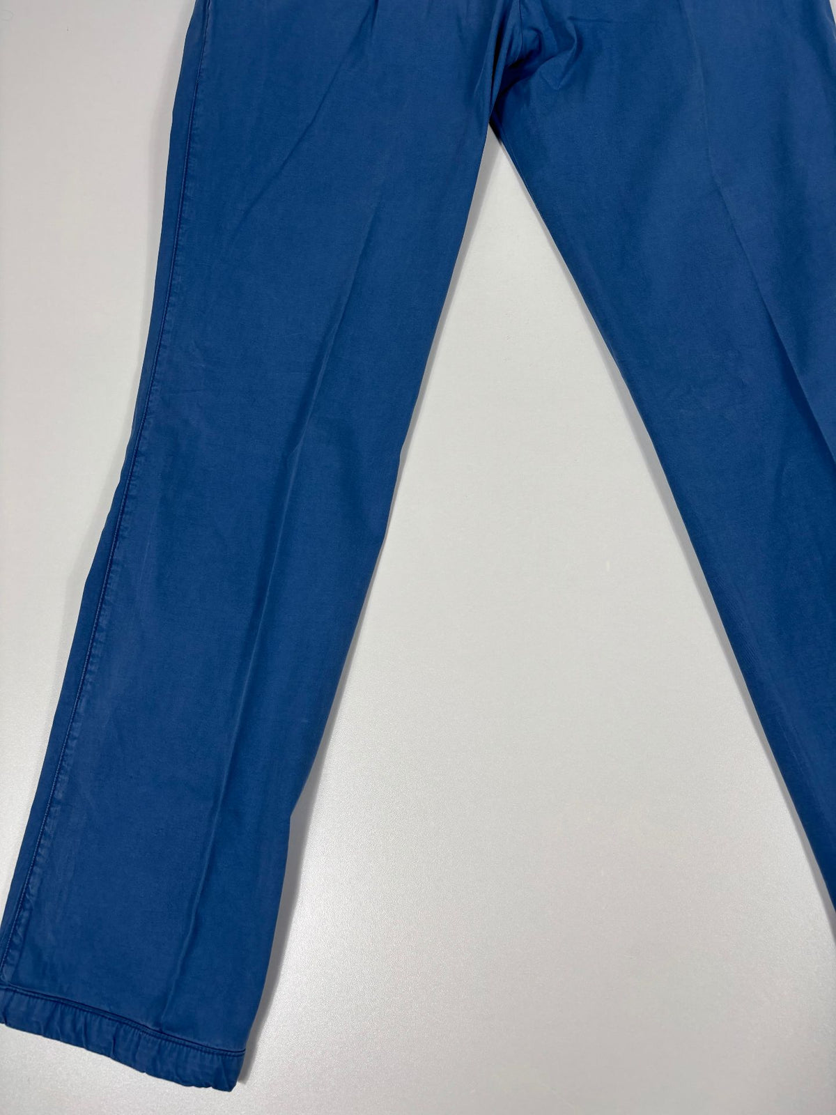 Pantalon chino Kiton bleu en coton et soie stretch – Taille FR 48-11