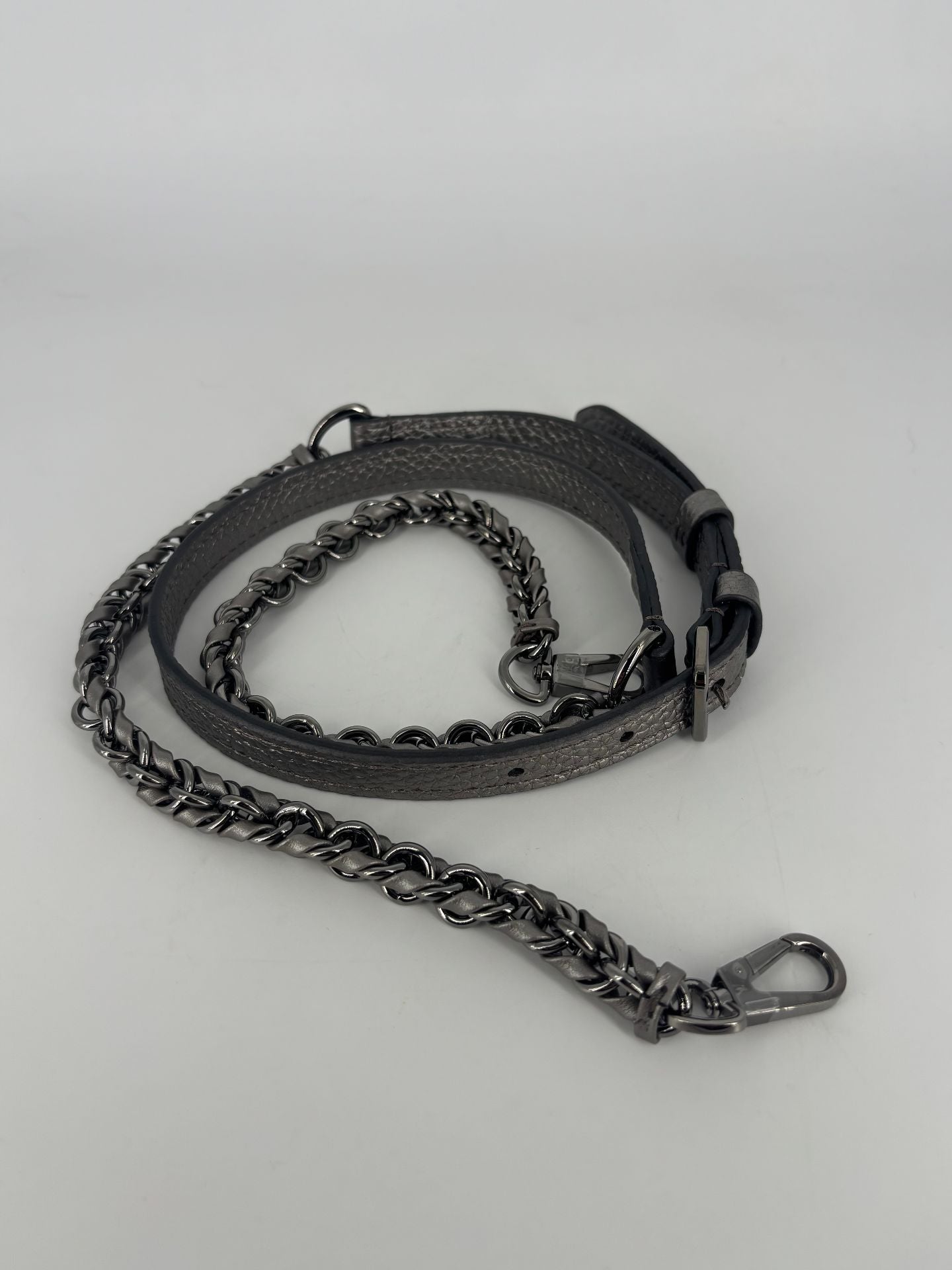 Bandoulière Louis Vuitton chaîne gunmetal tressée cuir noir – 115 cm-1