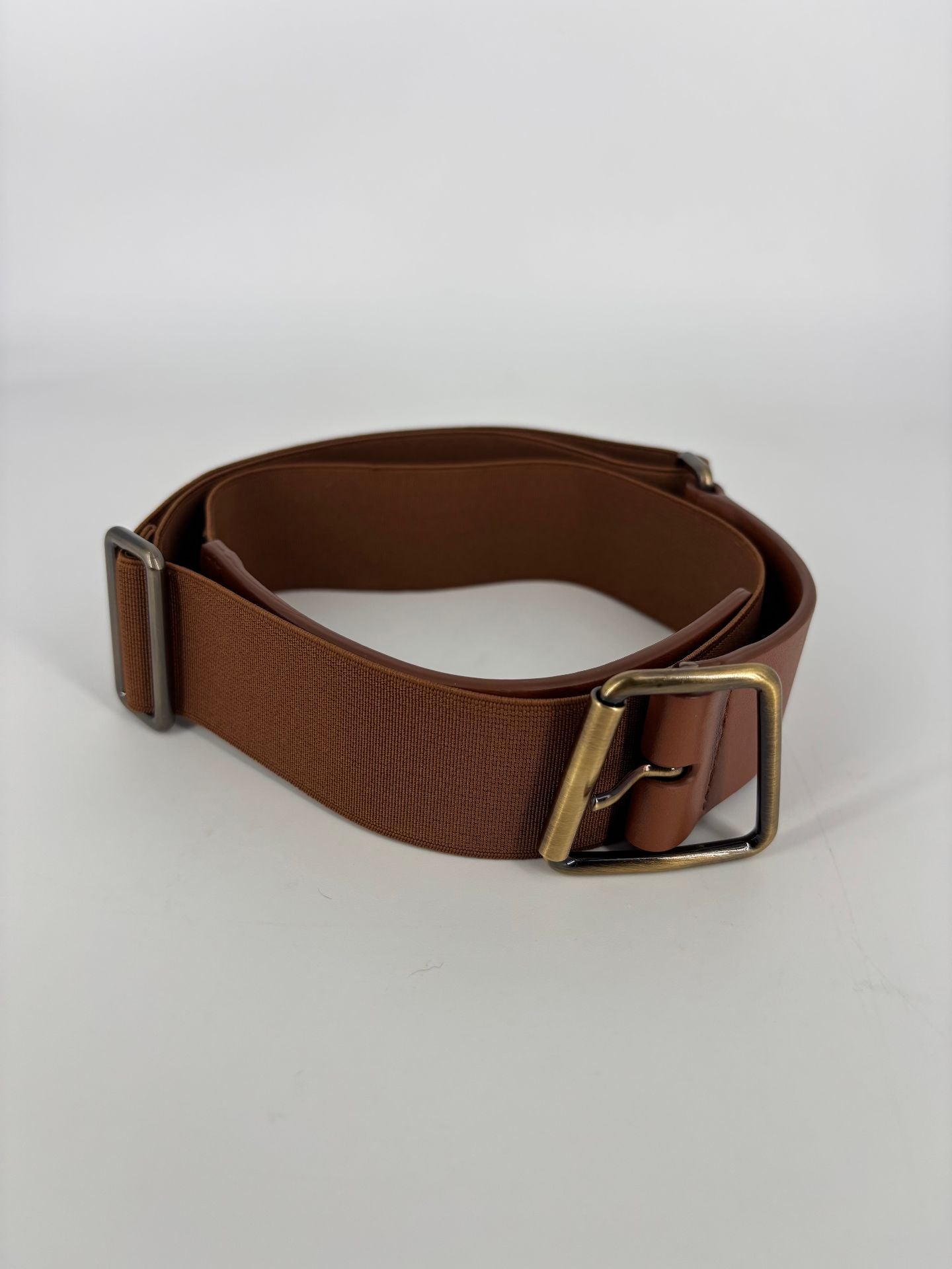 Ceinture Akris Sporty-Belt élastique cuir de veau boucle trapèze – 35 mm-2