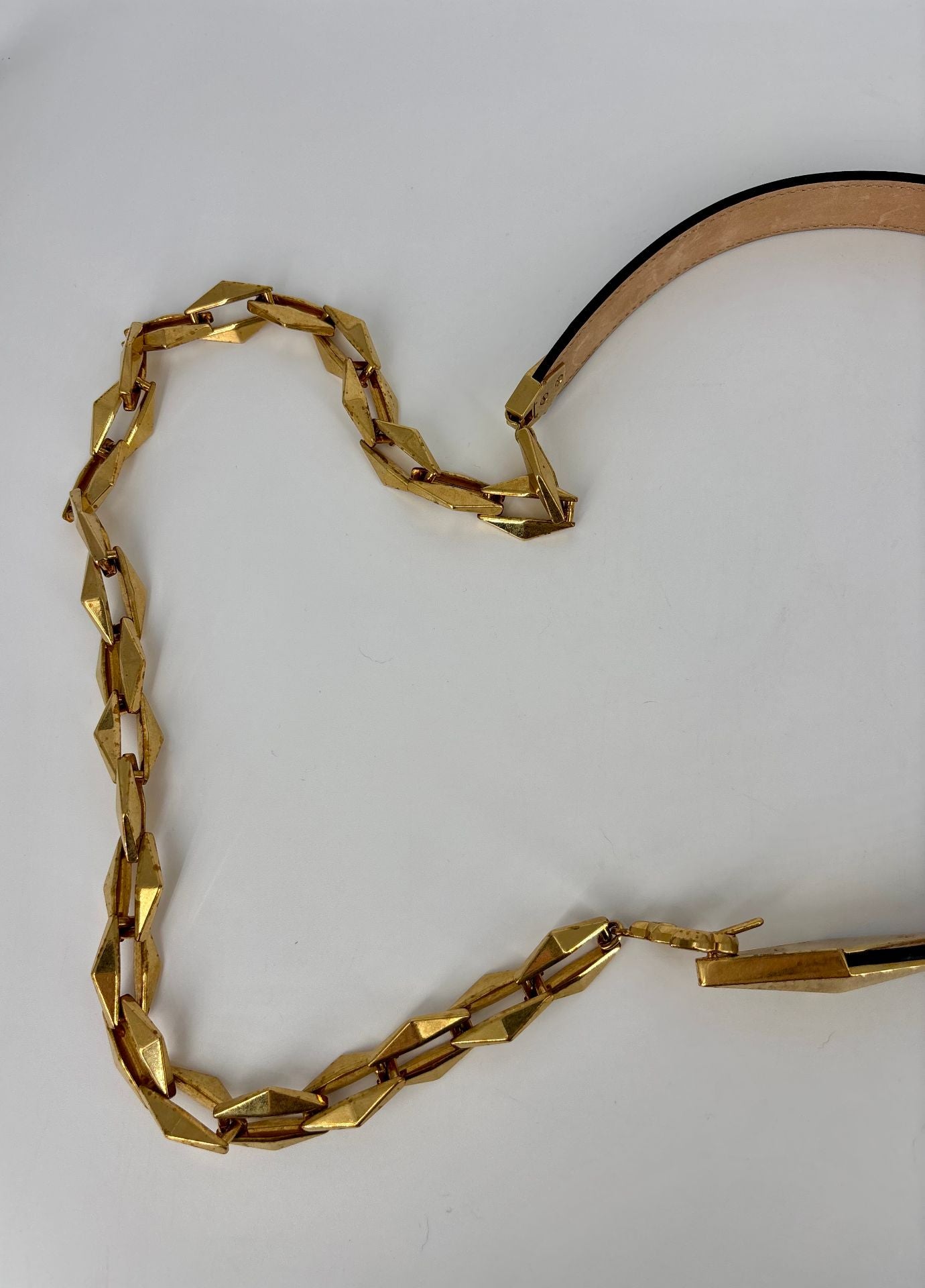 Ceinture Jimmy Choo chaîne dorée maillons diamant cuir noir – M/L-7