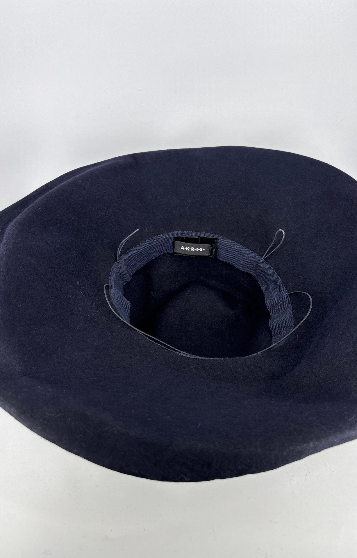 Chapeau en feutre marine Akris-6
