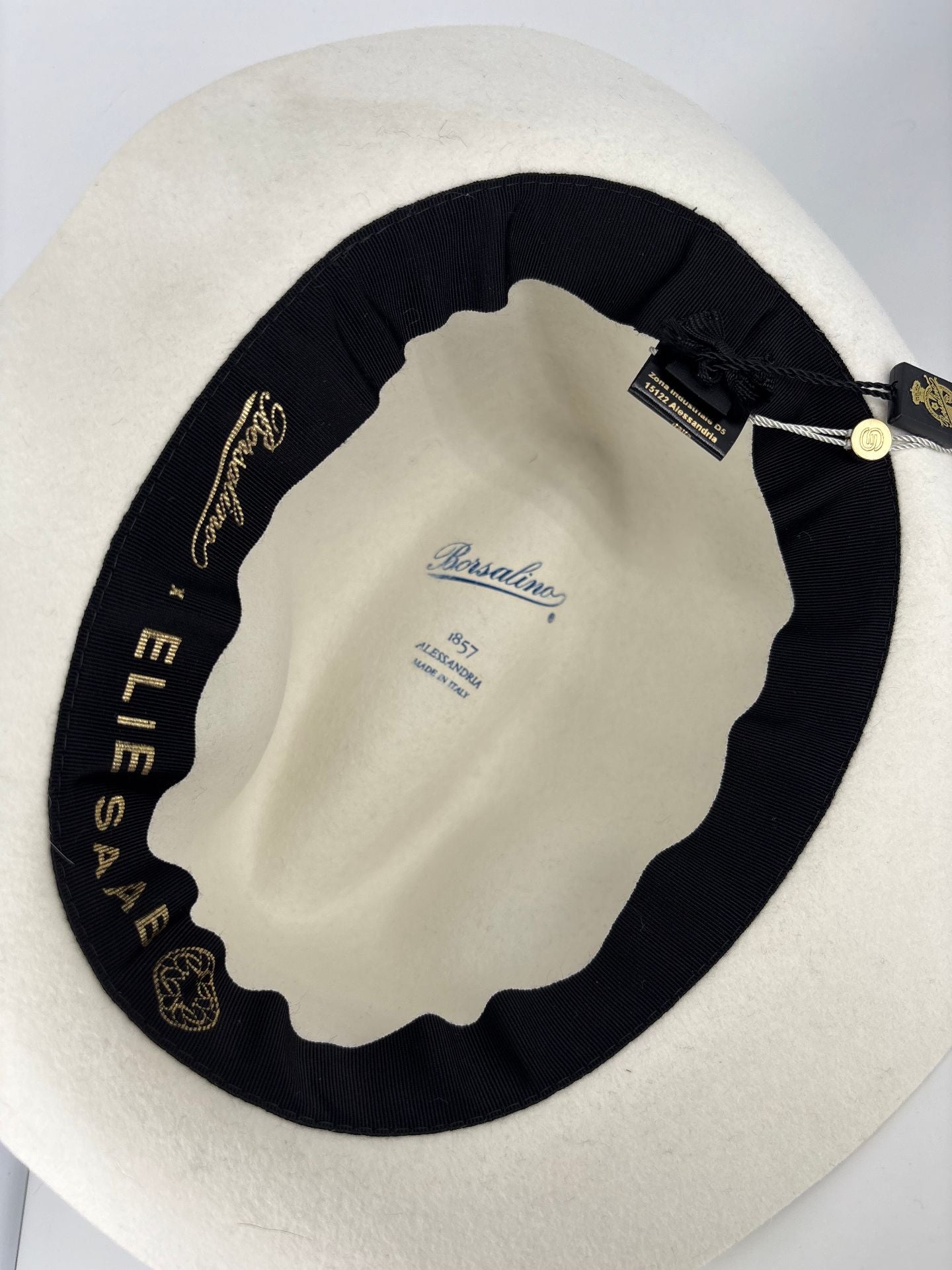 Chapeau Borsalino x Elie Saab modèle Nila feutre de poil blanc neuf – Collection capsule-8