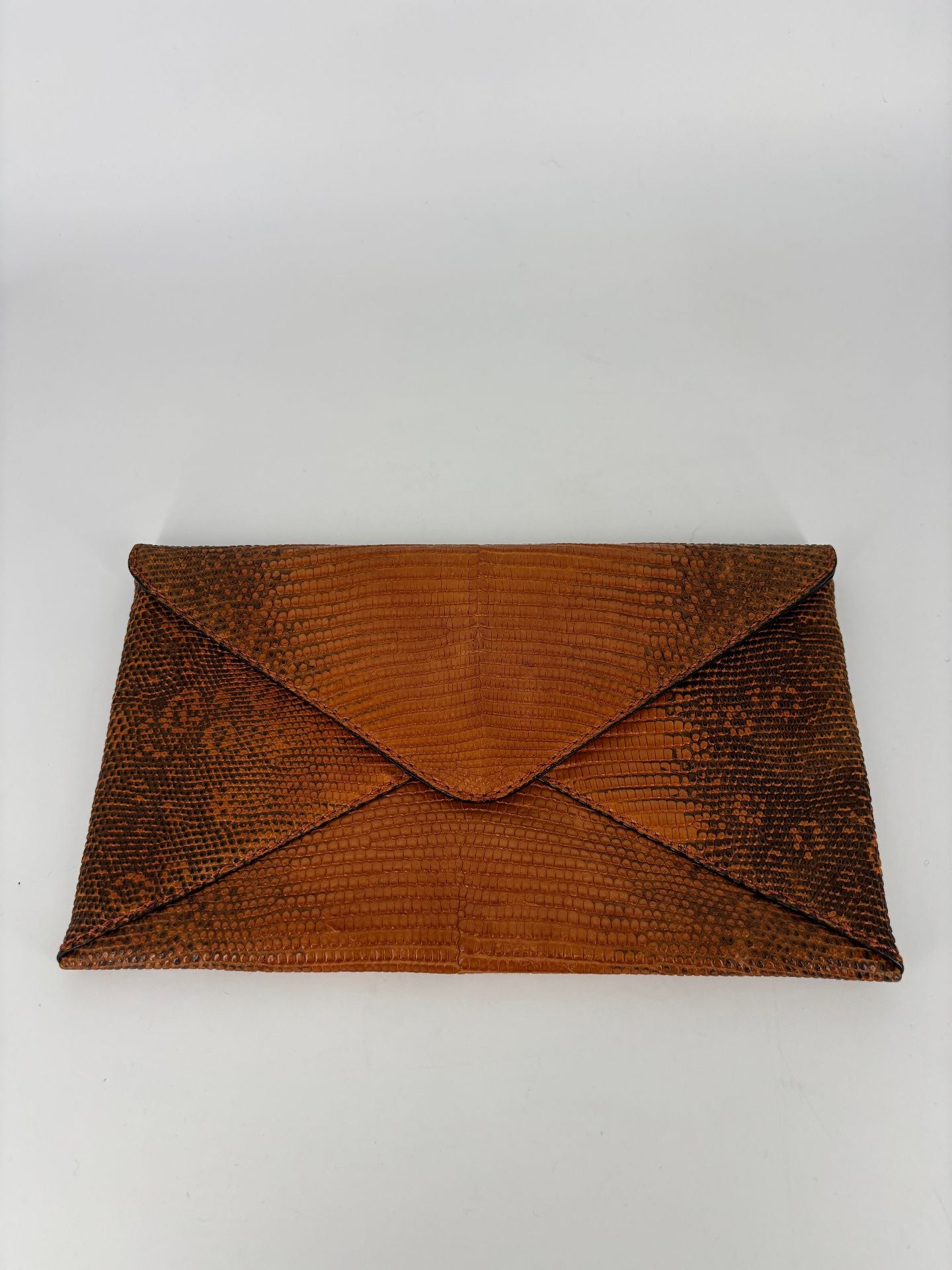 Pochette Michael Kors envelope cuir lézard véritable camel – 24 × 14 cm-4