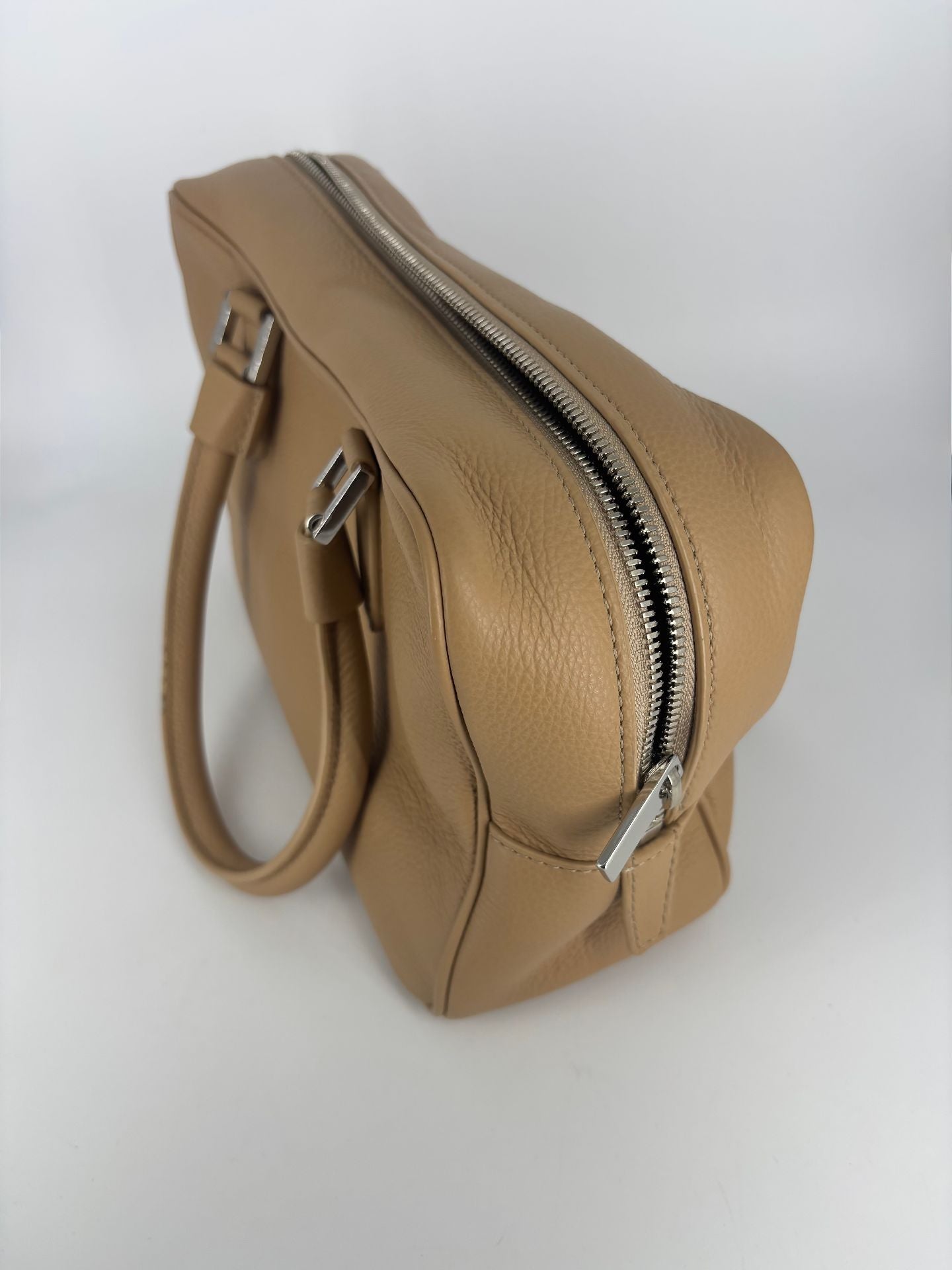 Sac Kiton cuir grainé beige sable format bowling double poignée – 29 × 16 cm-9