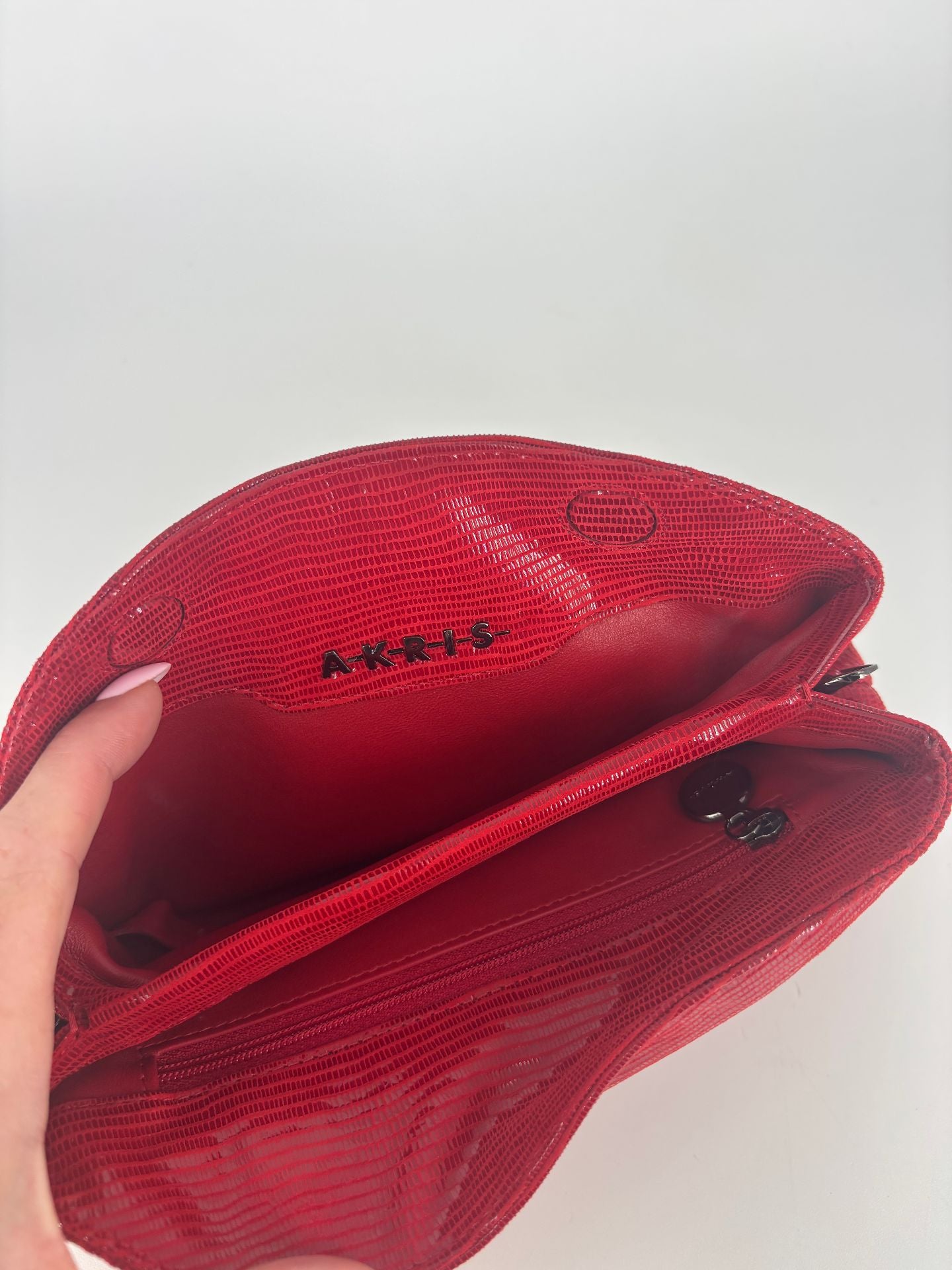 Pochette Akris cuir de lézard rouge – 20x10 cm-7