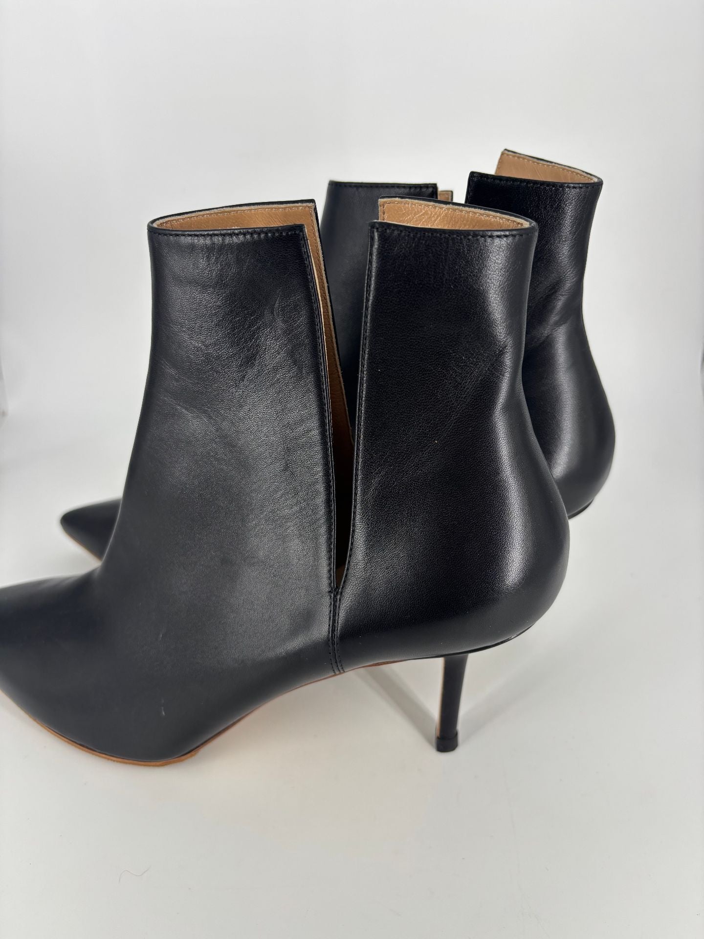 Bottines Francesco Russo nappa noir découpes latérales talon 7,5 cm – T.41,5-6